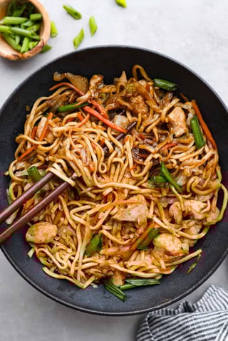 Chicken Chow Mein (Large)