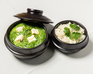 Palak Paneer (Saag Paneer)