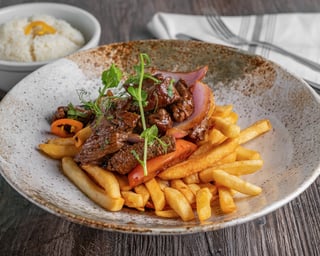 Lomo Saltado