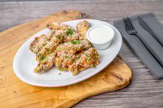 Enzo's Chicken Wings  (10)