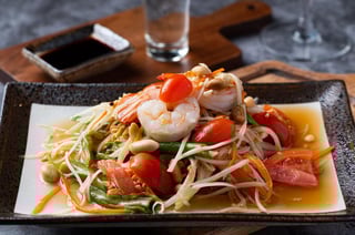 Som Tum (Papaya Salad)