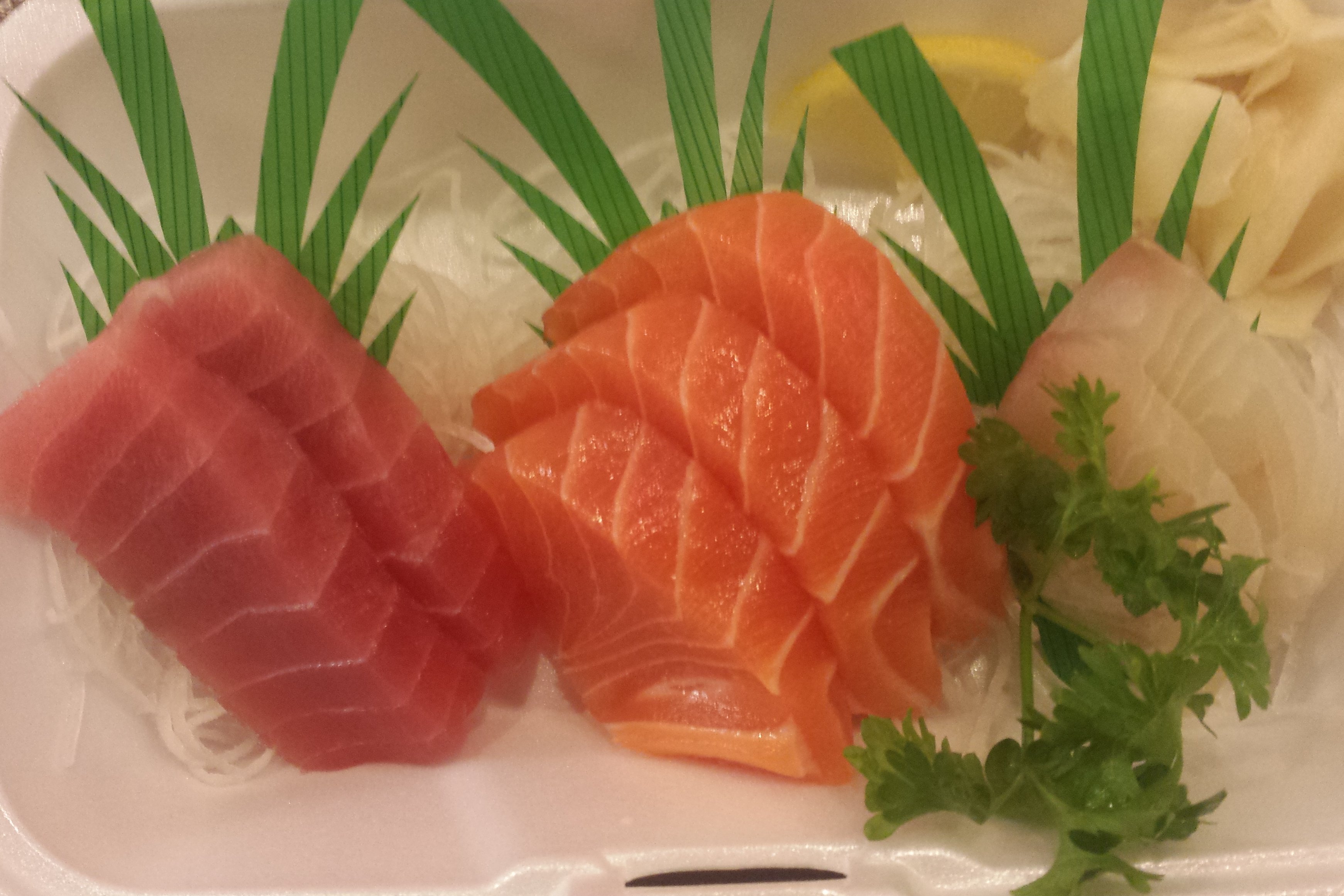 Sashimi Appetizer (7 Pcs.)