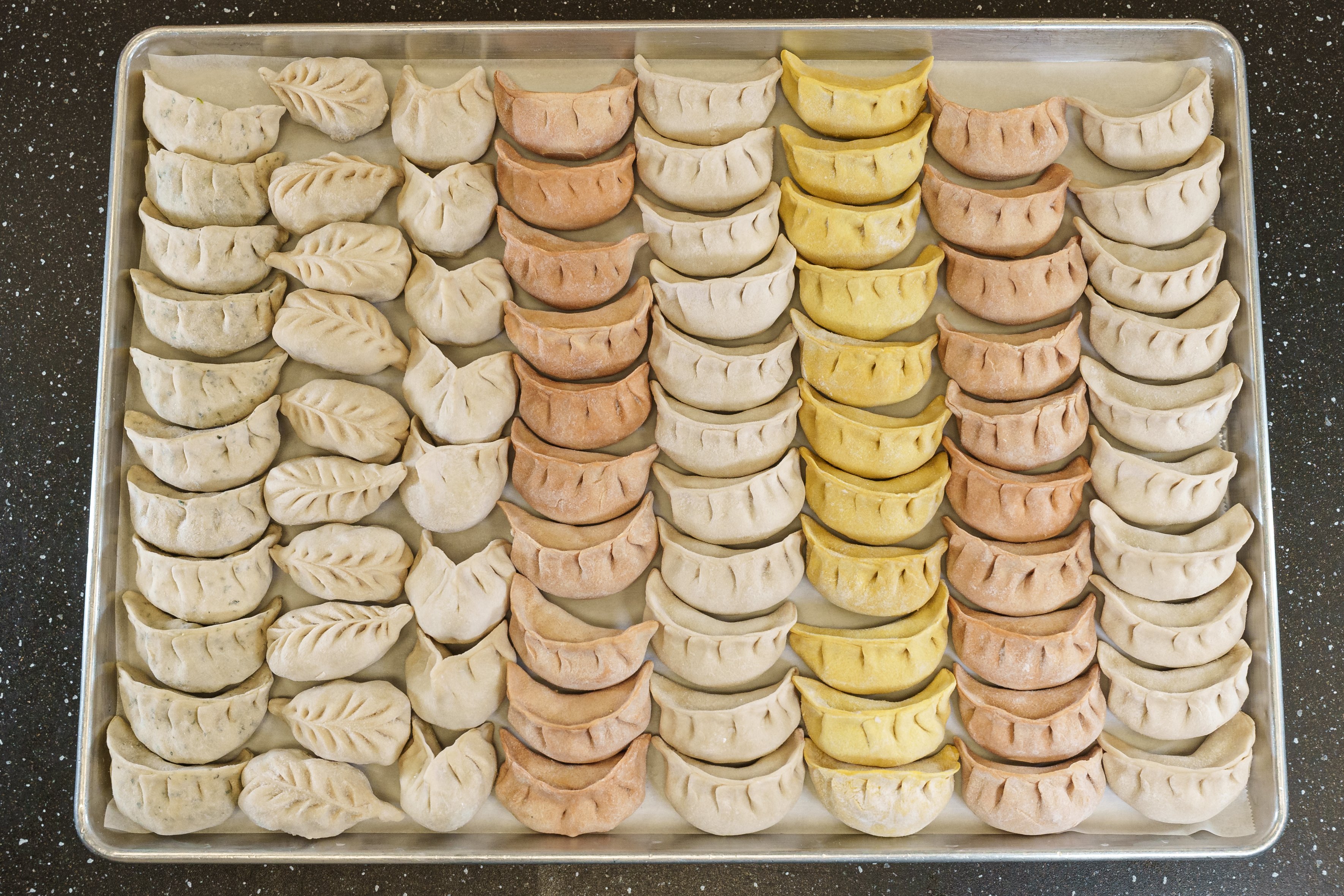 Frozen Uncooked Meat Momos (25 pcs)