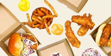 RAISING CANE'S CHICKEN FINGERS - 17 Photos & 39 Reviews - 2707 S