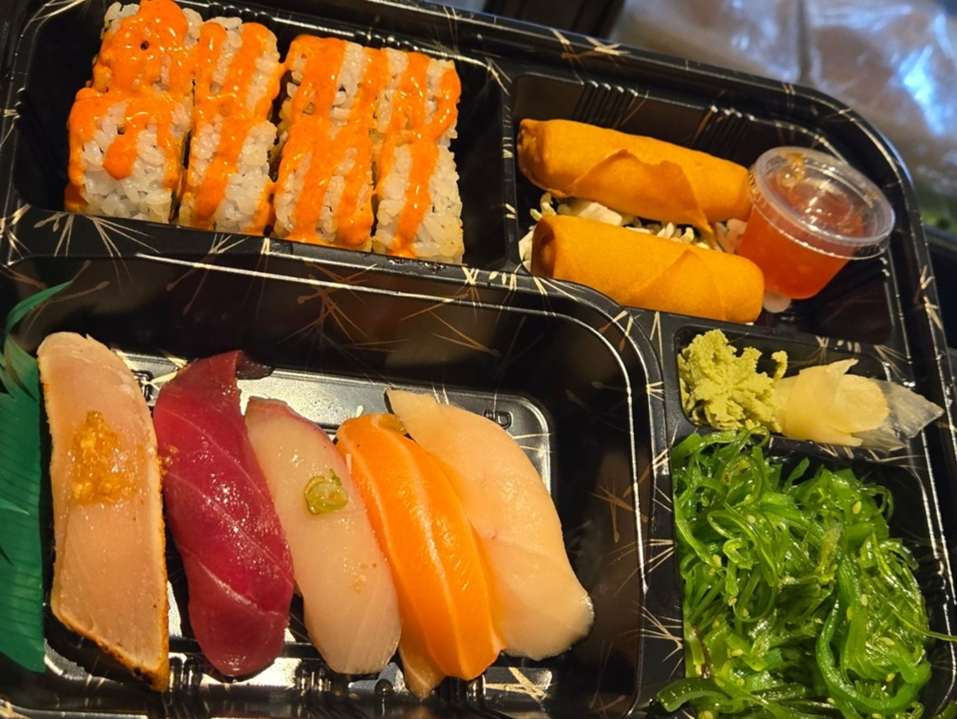 (L) Sushi Combo/Classic.