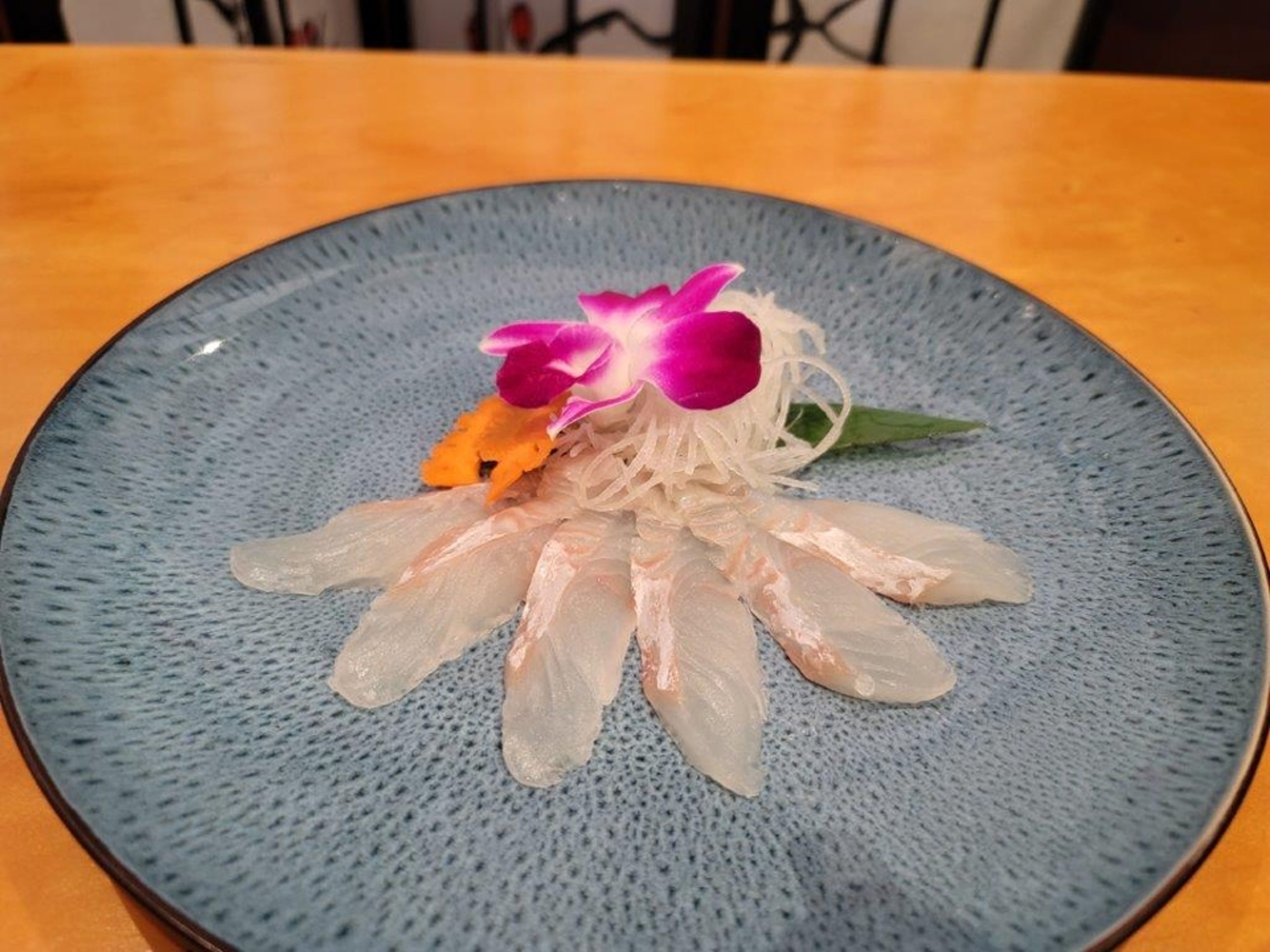 SA11-HALIBUT SASHIMI W/CHO JANG.