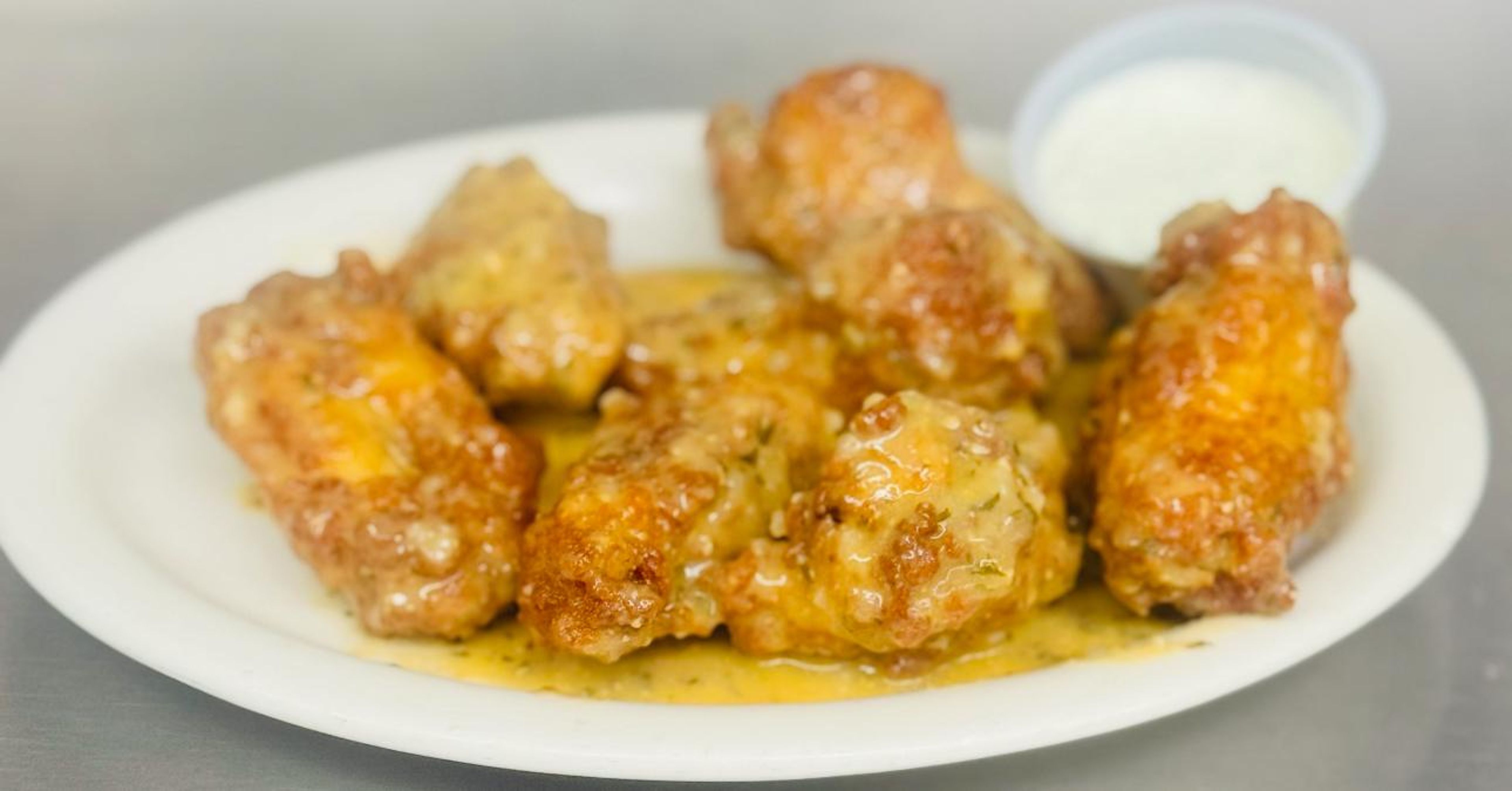 Garlic Parm Wings.