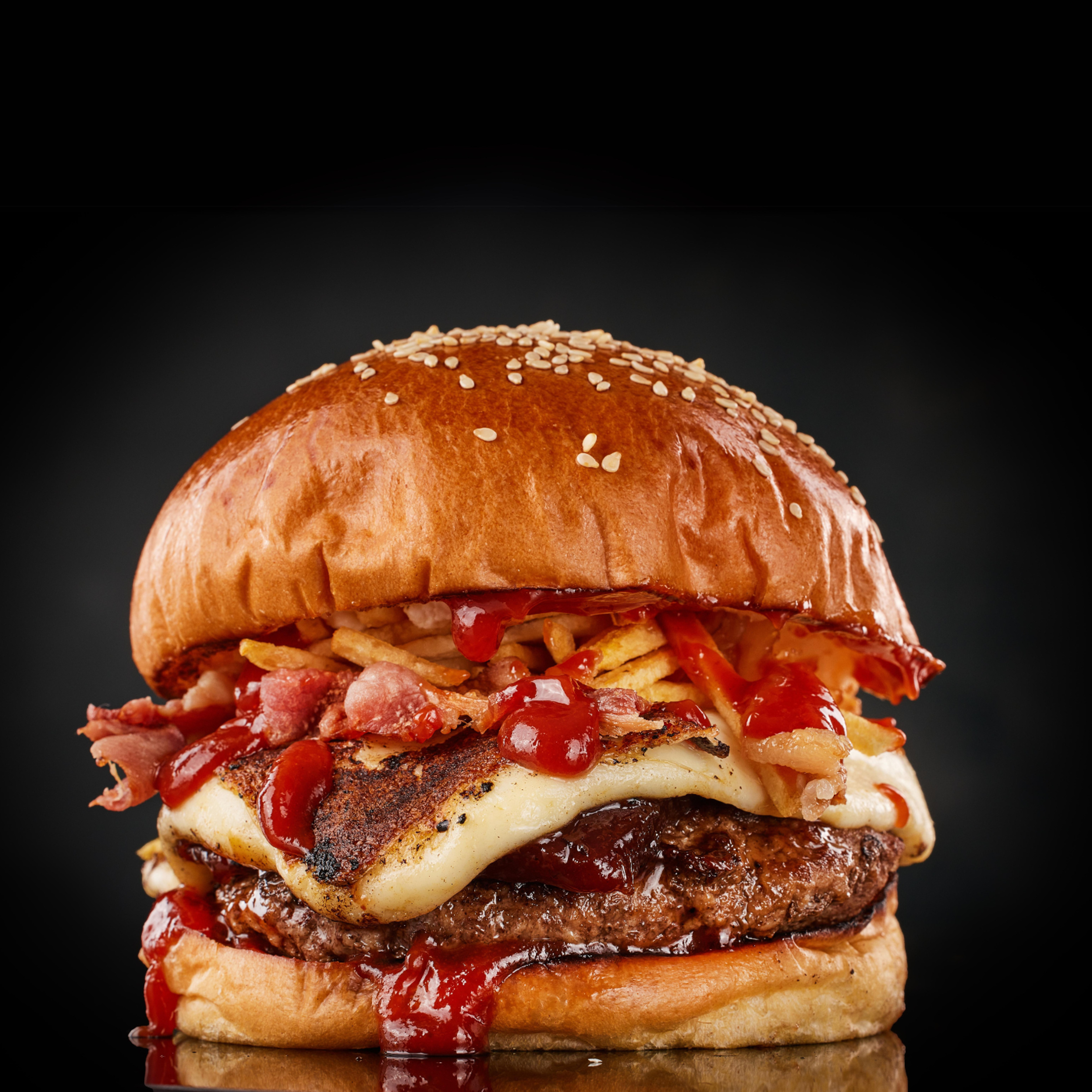 Mia - COMBO 🍔🍟.