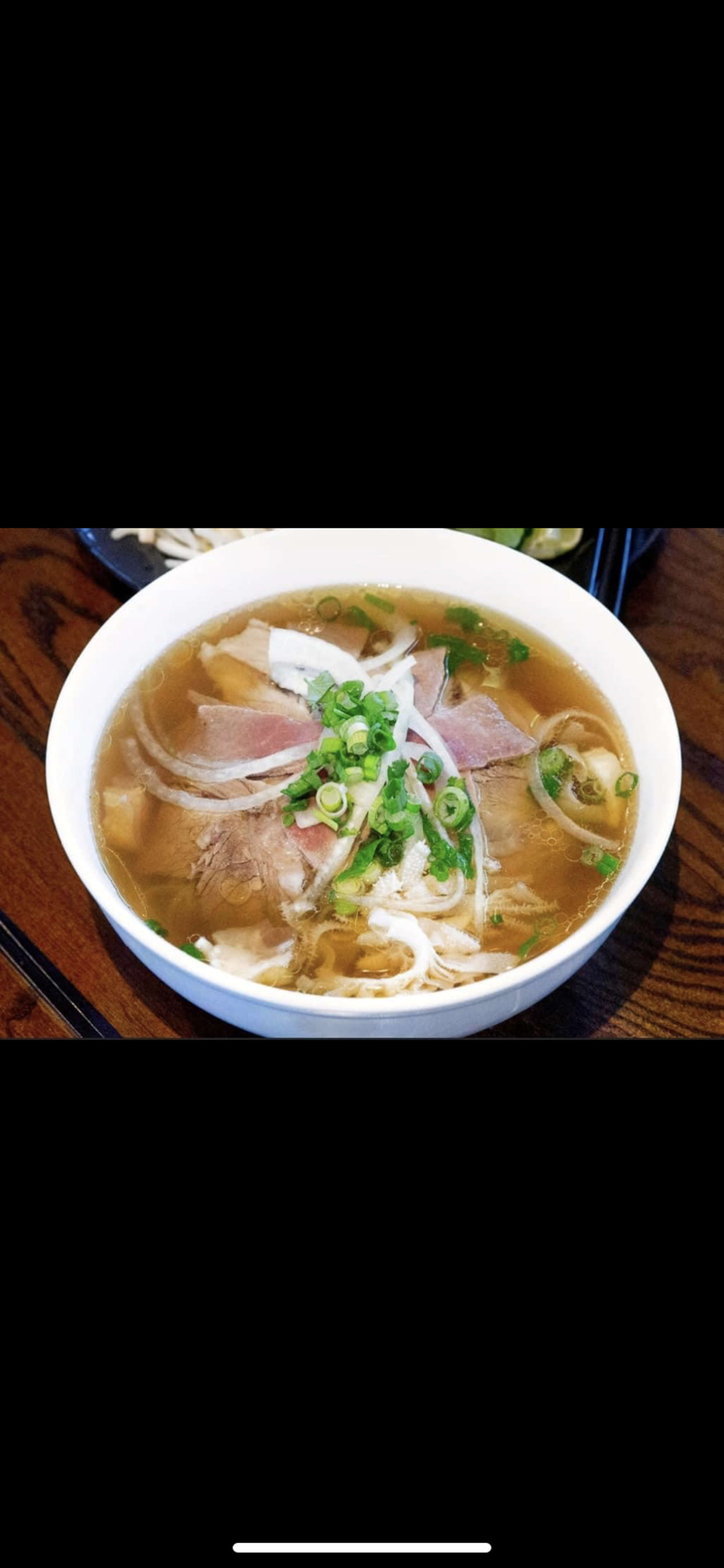 P8 - Rare Steak & Tripe Phở - Phở Tái, Sách.