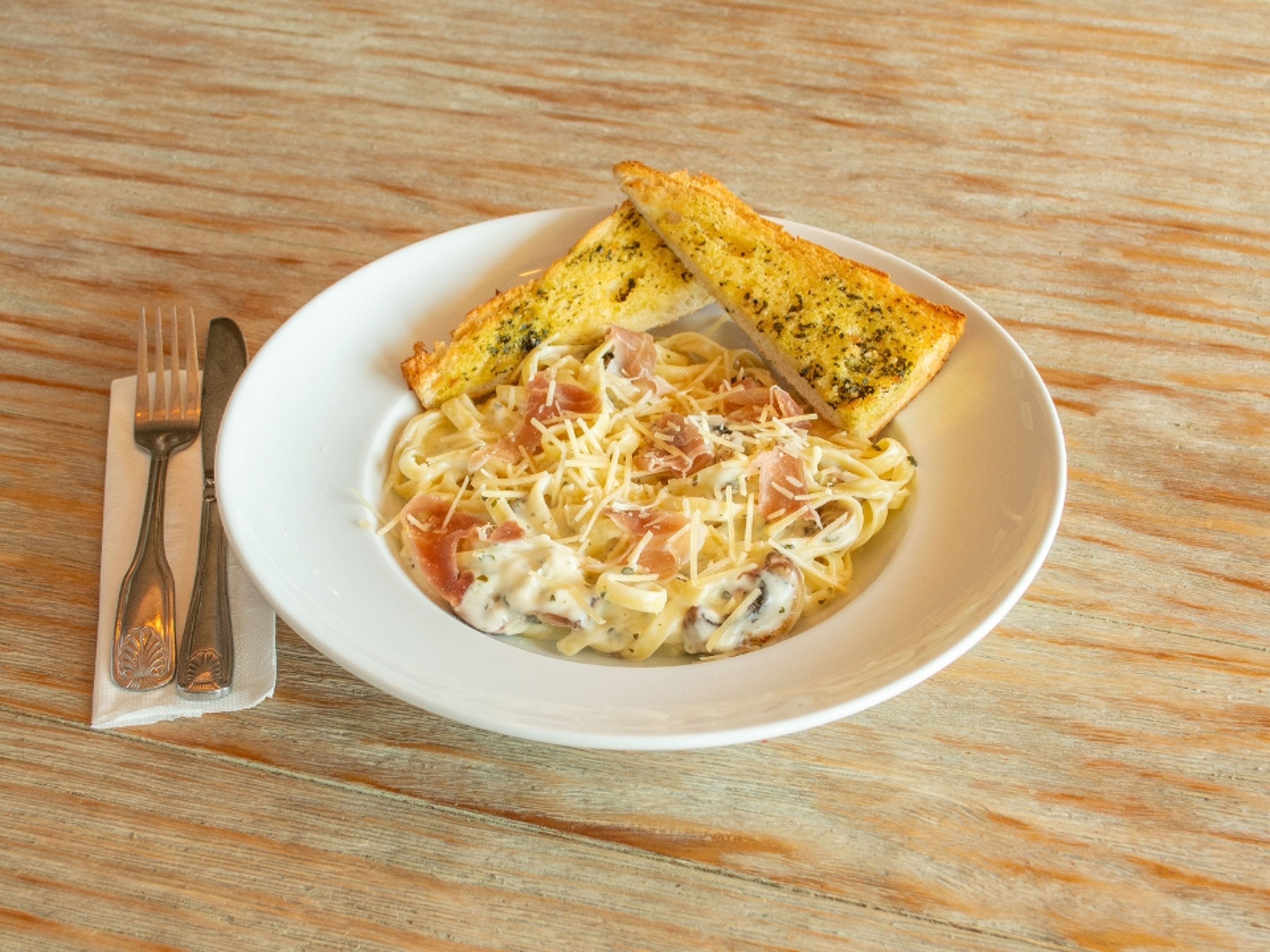 Prosciutto Fettuccine.