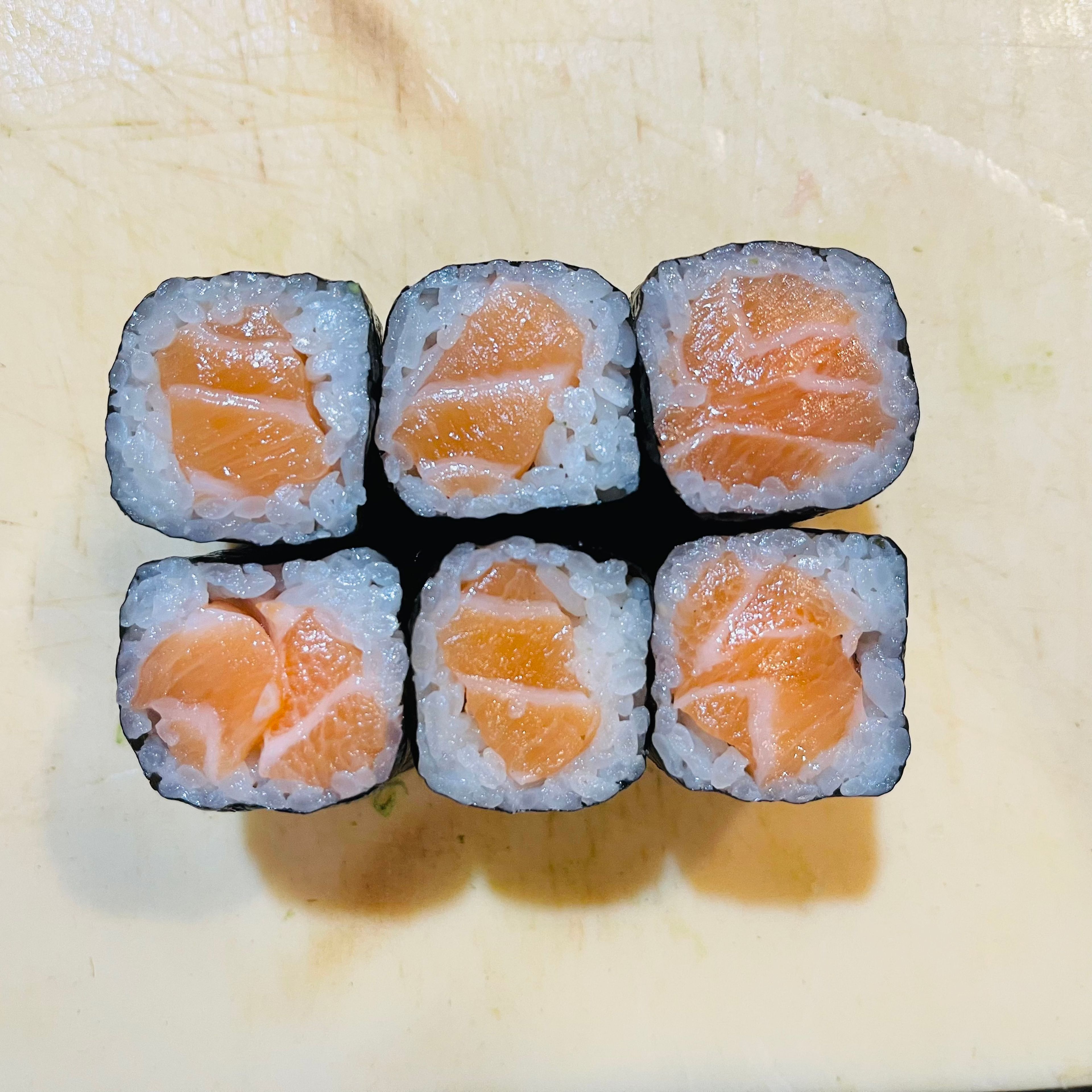 Salmon Roll.