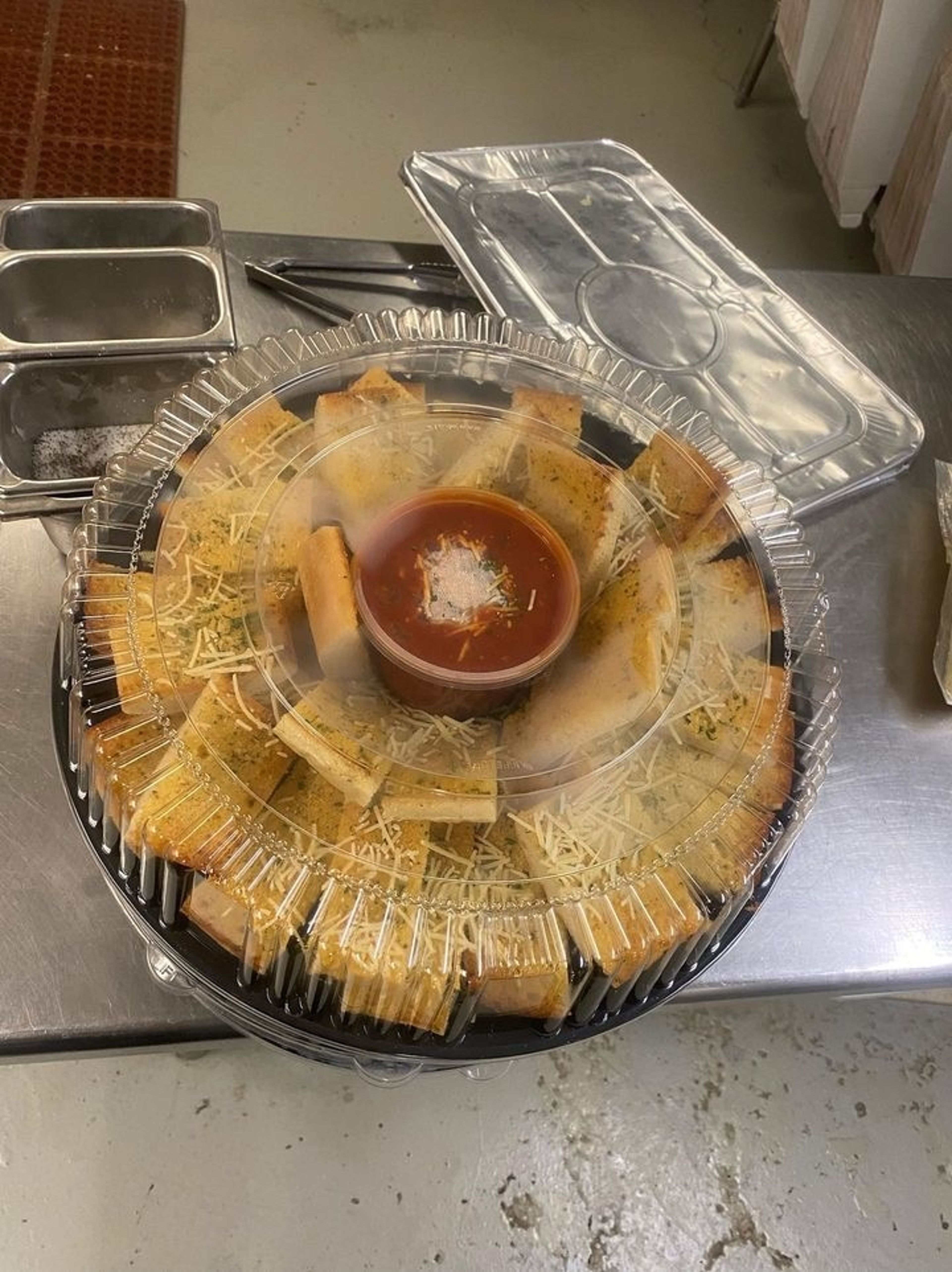 Sicilian Garlic Bread Catering Tray.