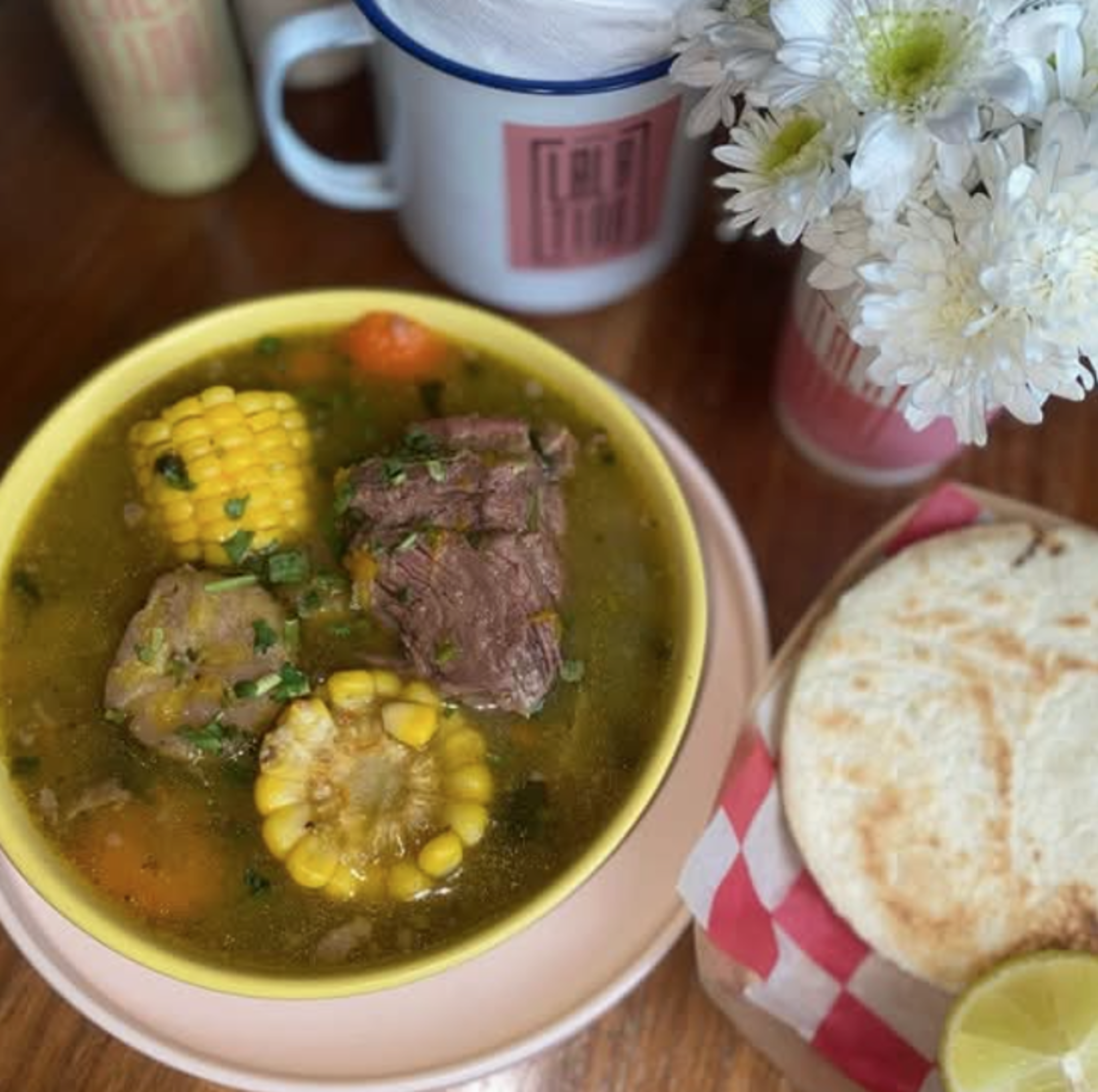 Sopa de Costilla de Res.
