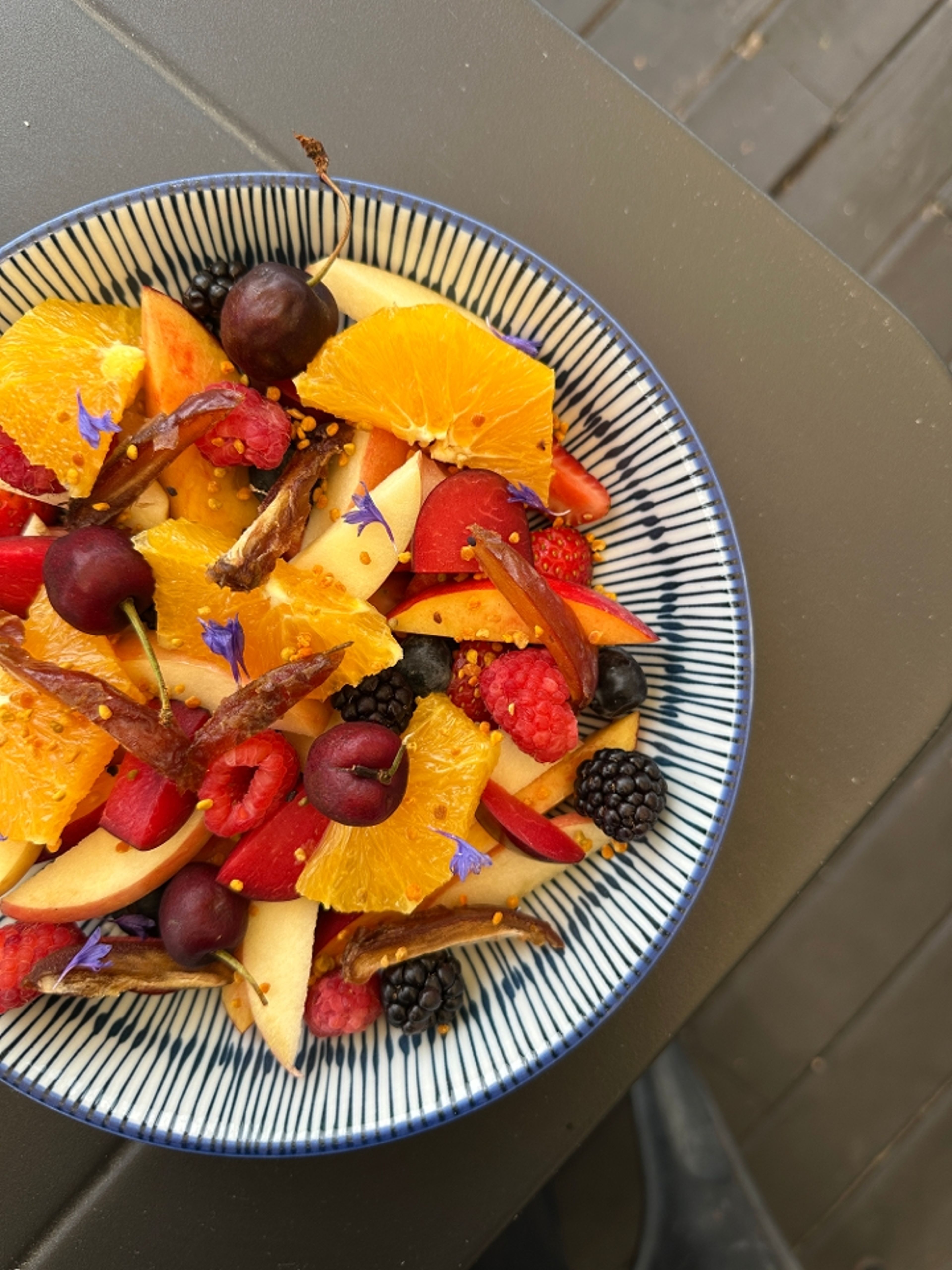 Farmer's Market Fruit.