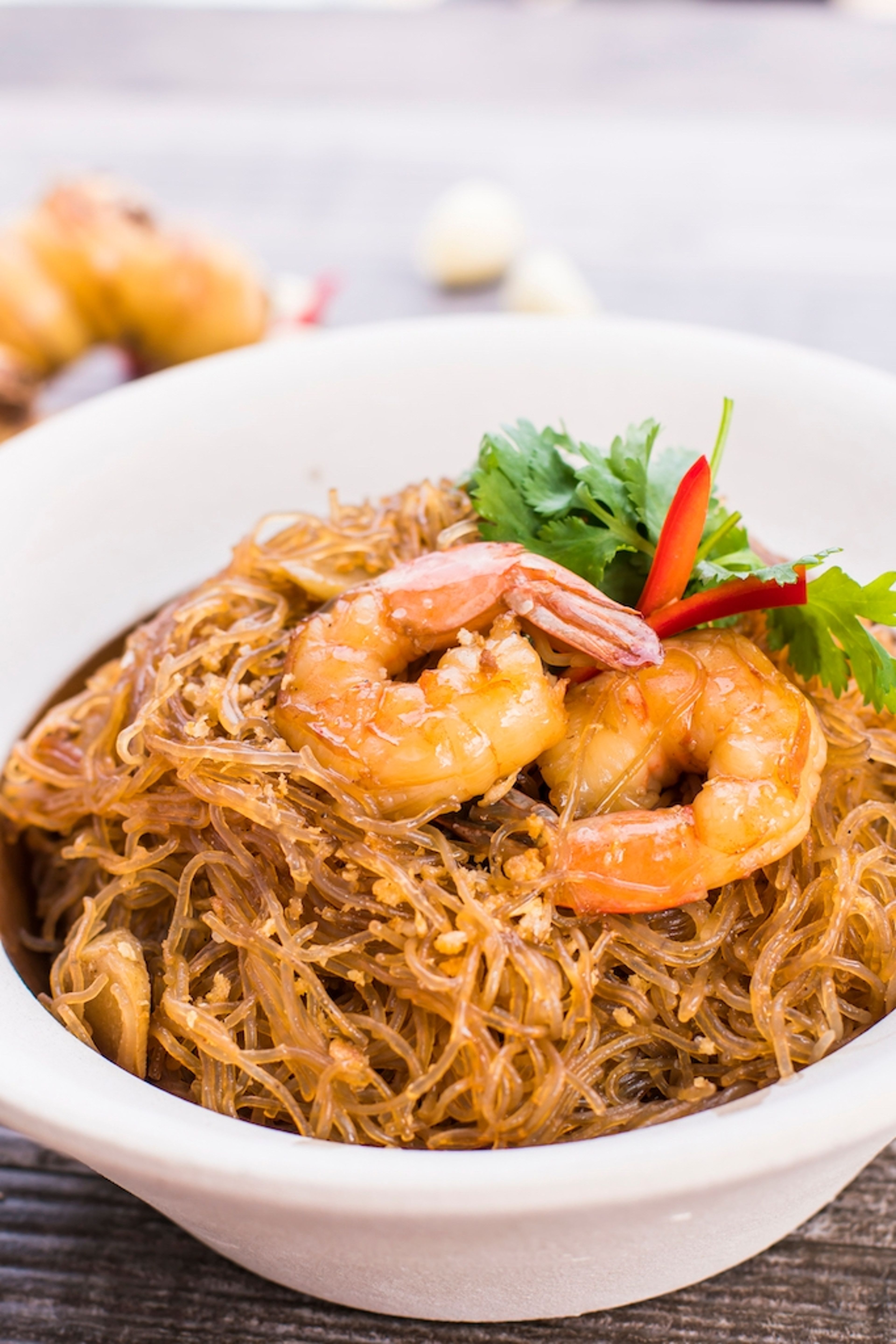 Clay Pot Shrimp & Glass Noodles (Goong Ob Woonsen).