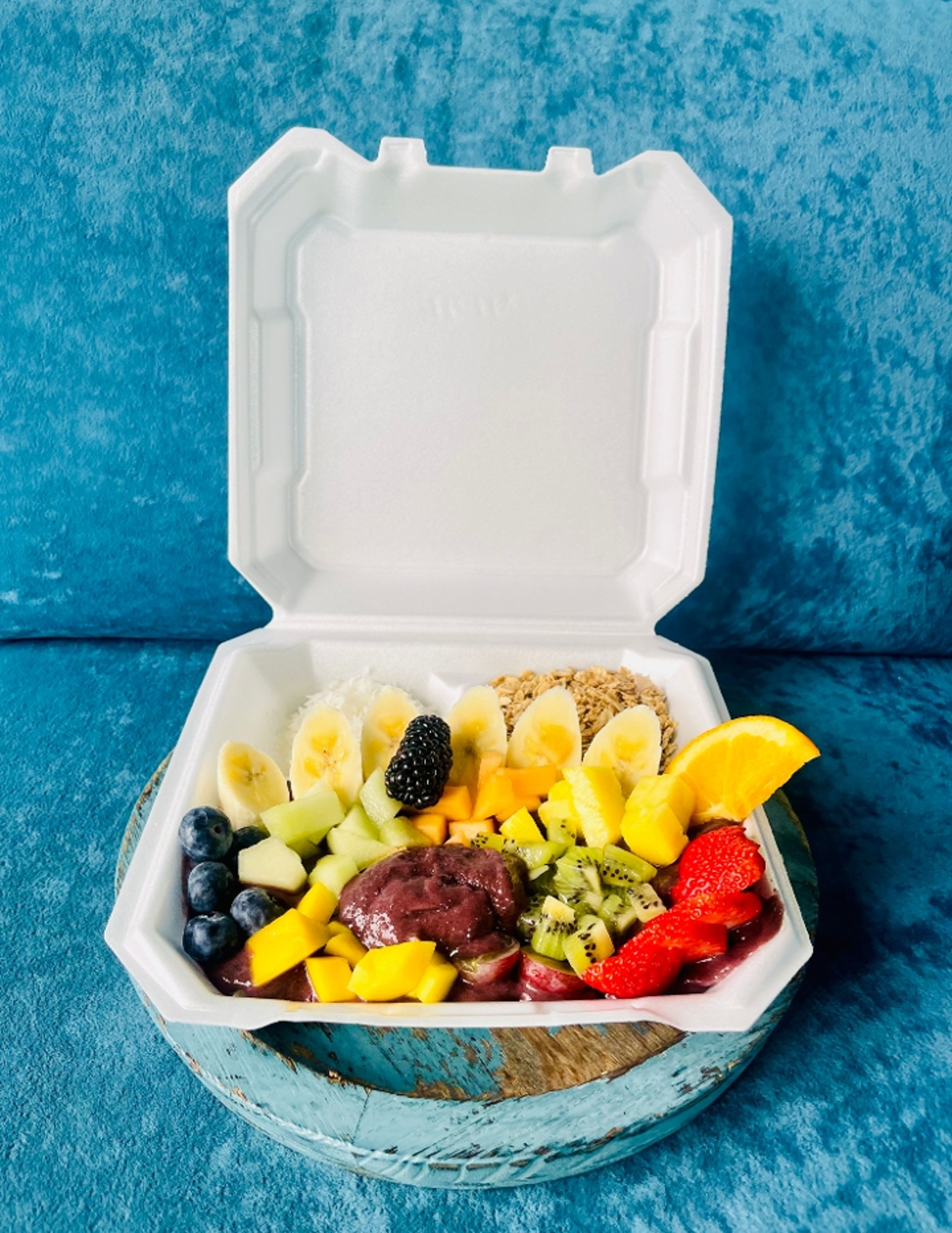 WELCOME TO THE JUNGLE BOX.