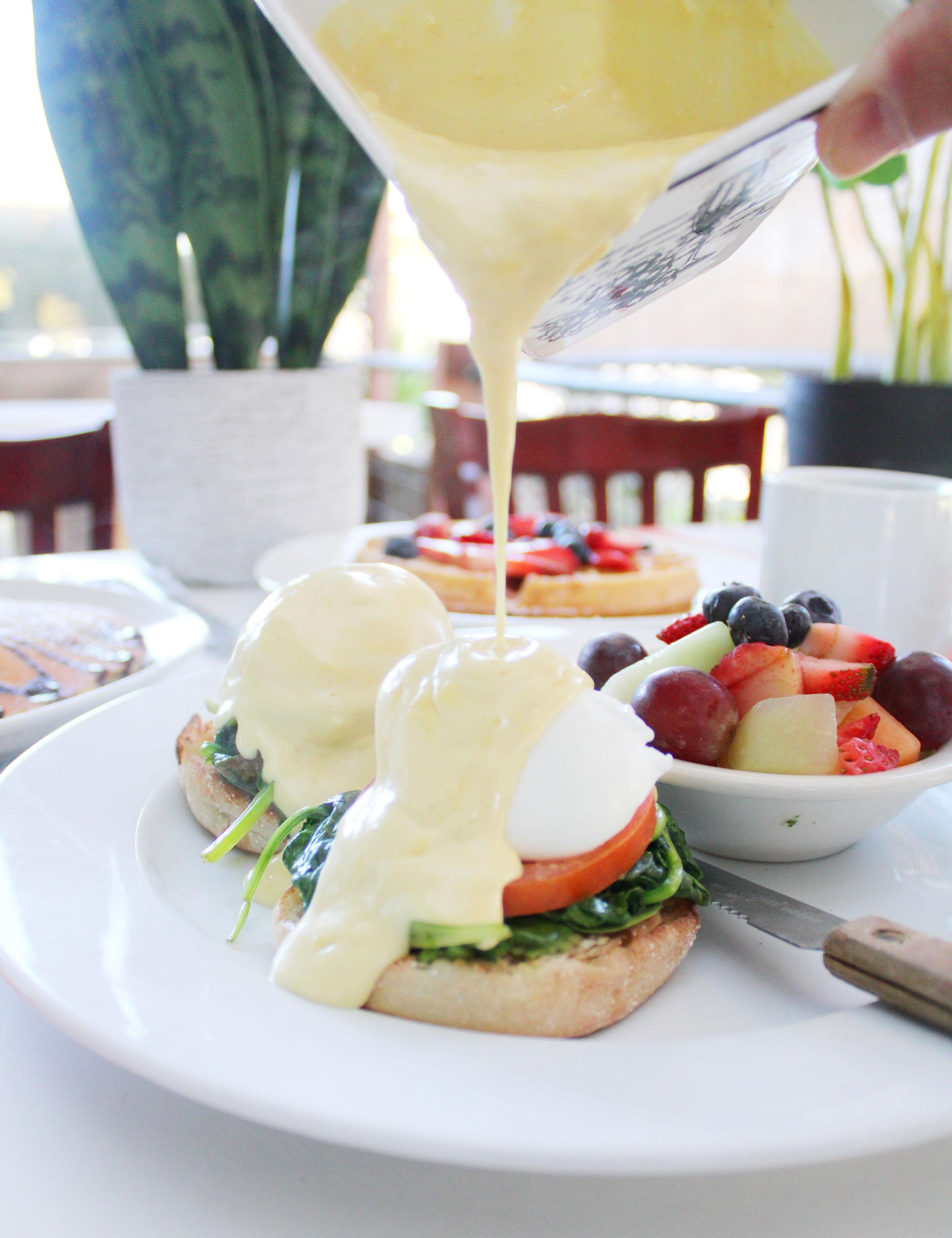 (C4) Veggie Benedict.