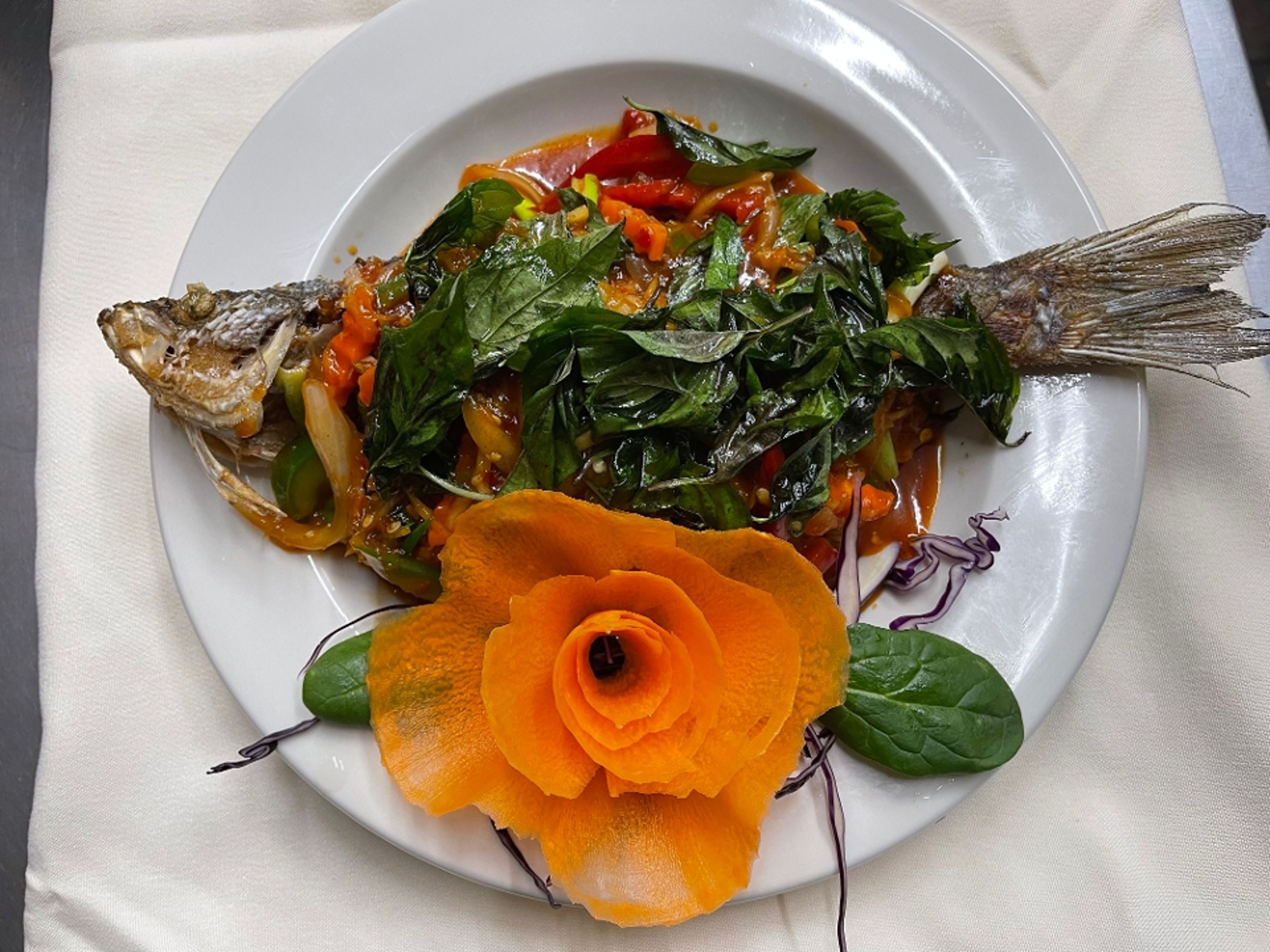 D41 FISH w/ SWT CHILI SAUCE.