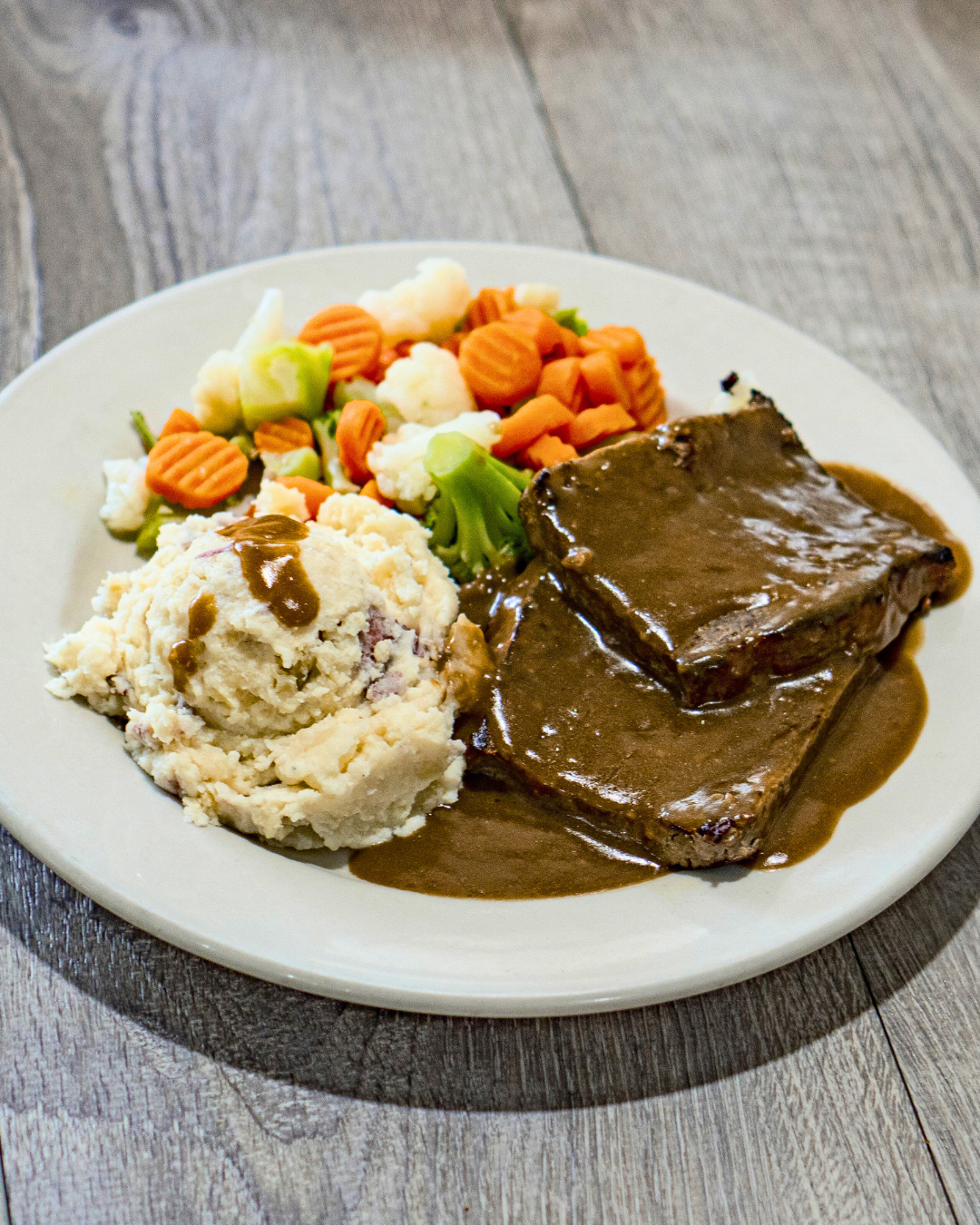 $ COUNTRY FRIED STEAK / MP / V.