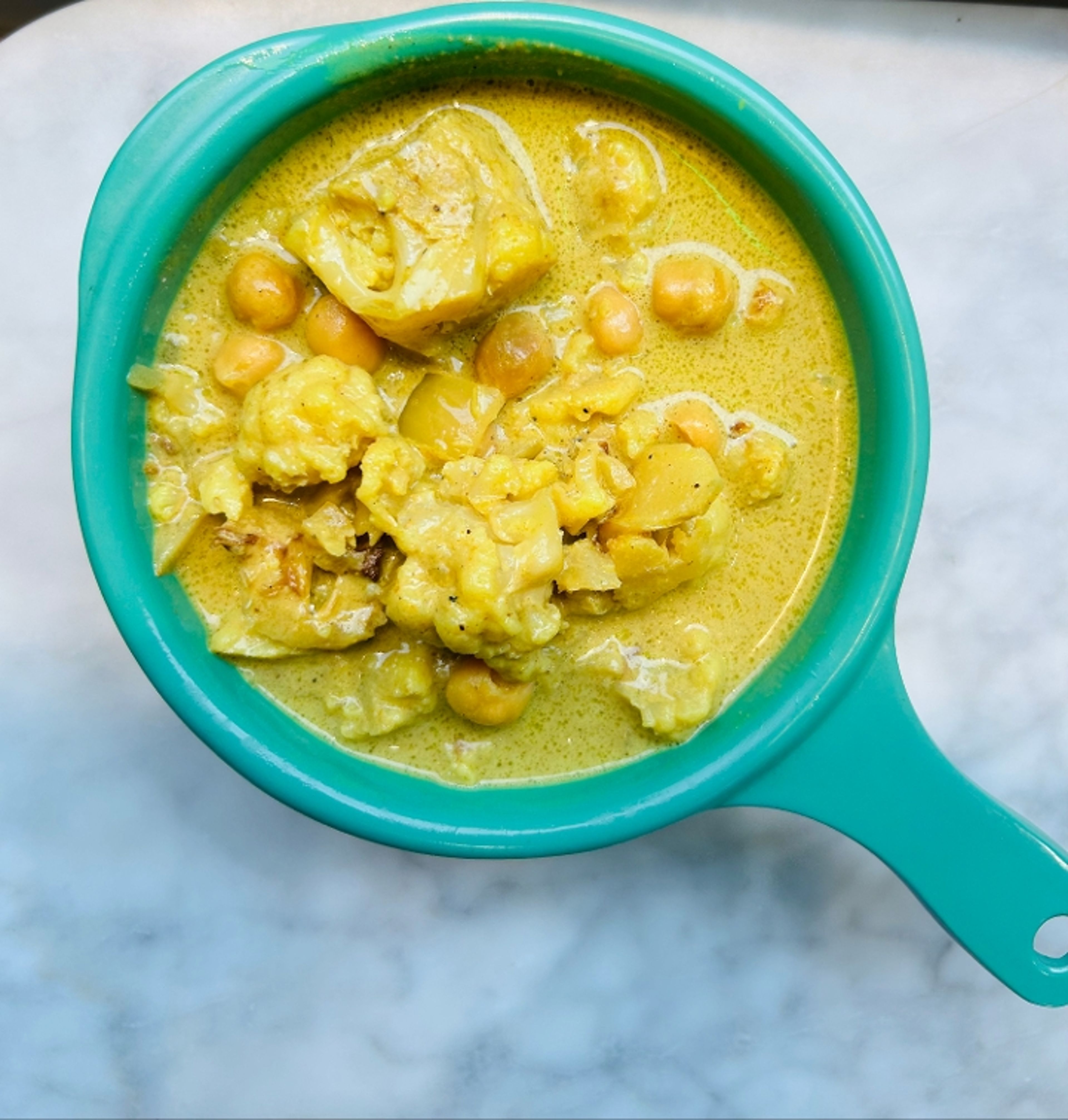 Coconut Curry Cauliflower Soup Love it ( 16oz).