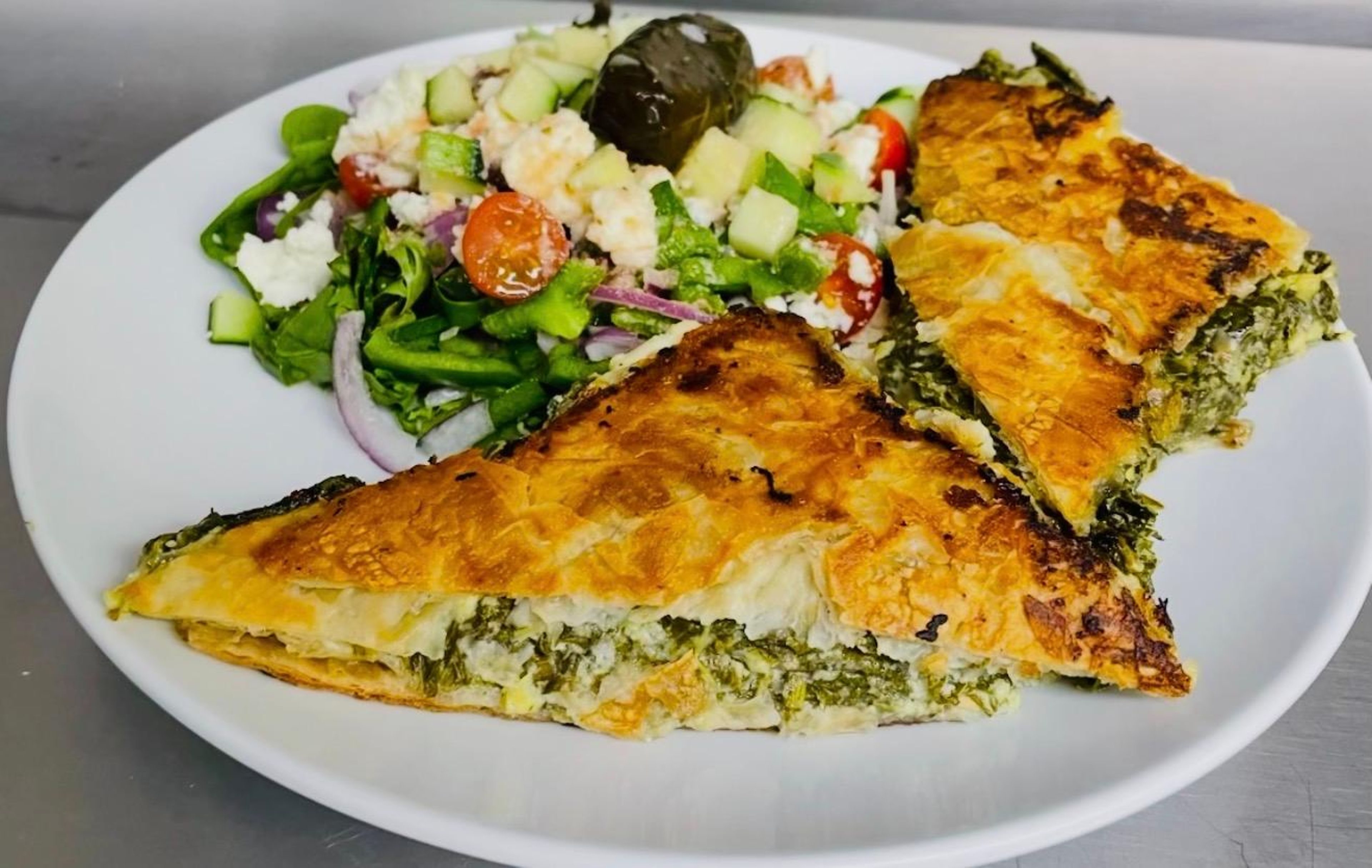 Spanakopita w/greek salad.