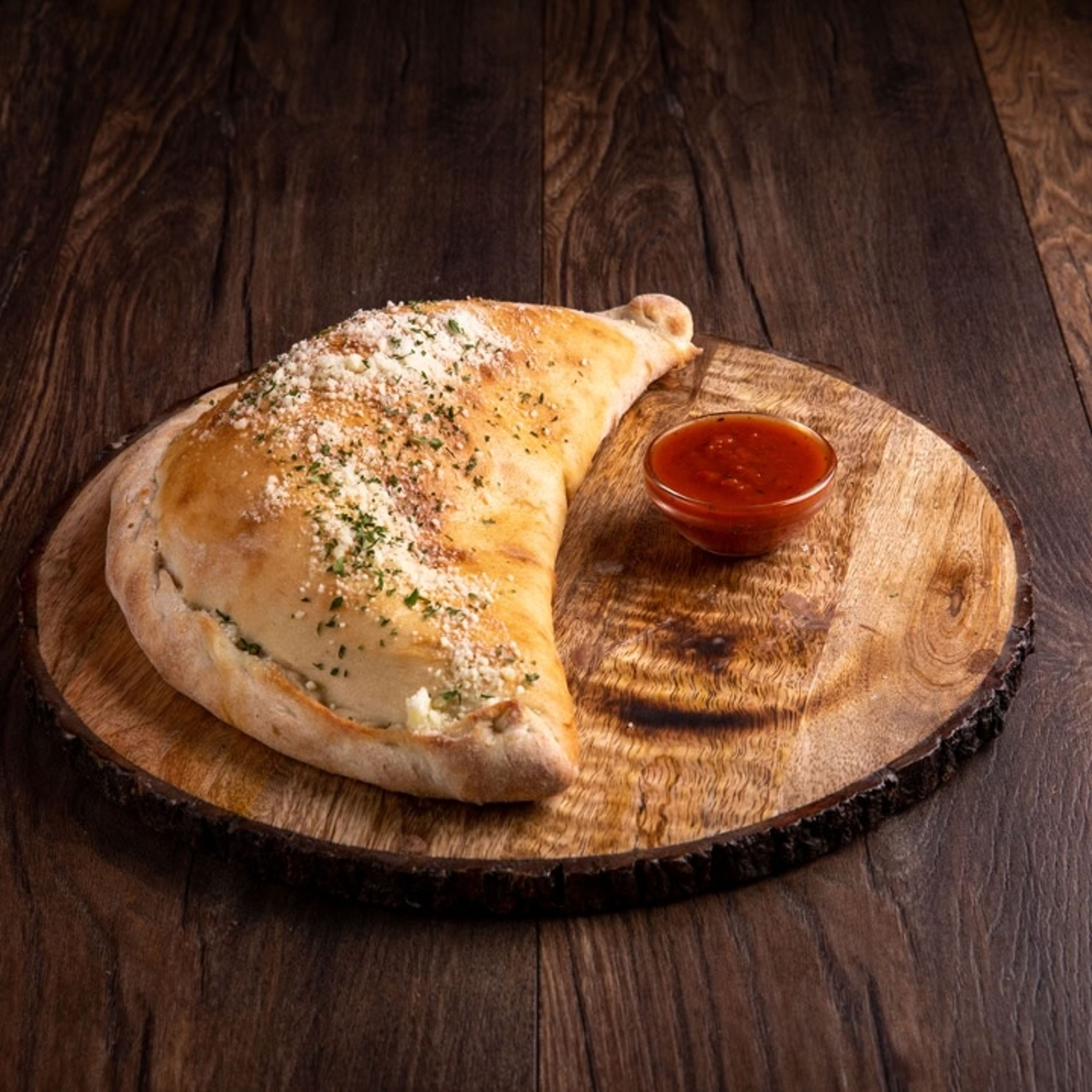 CALZONE.