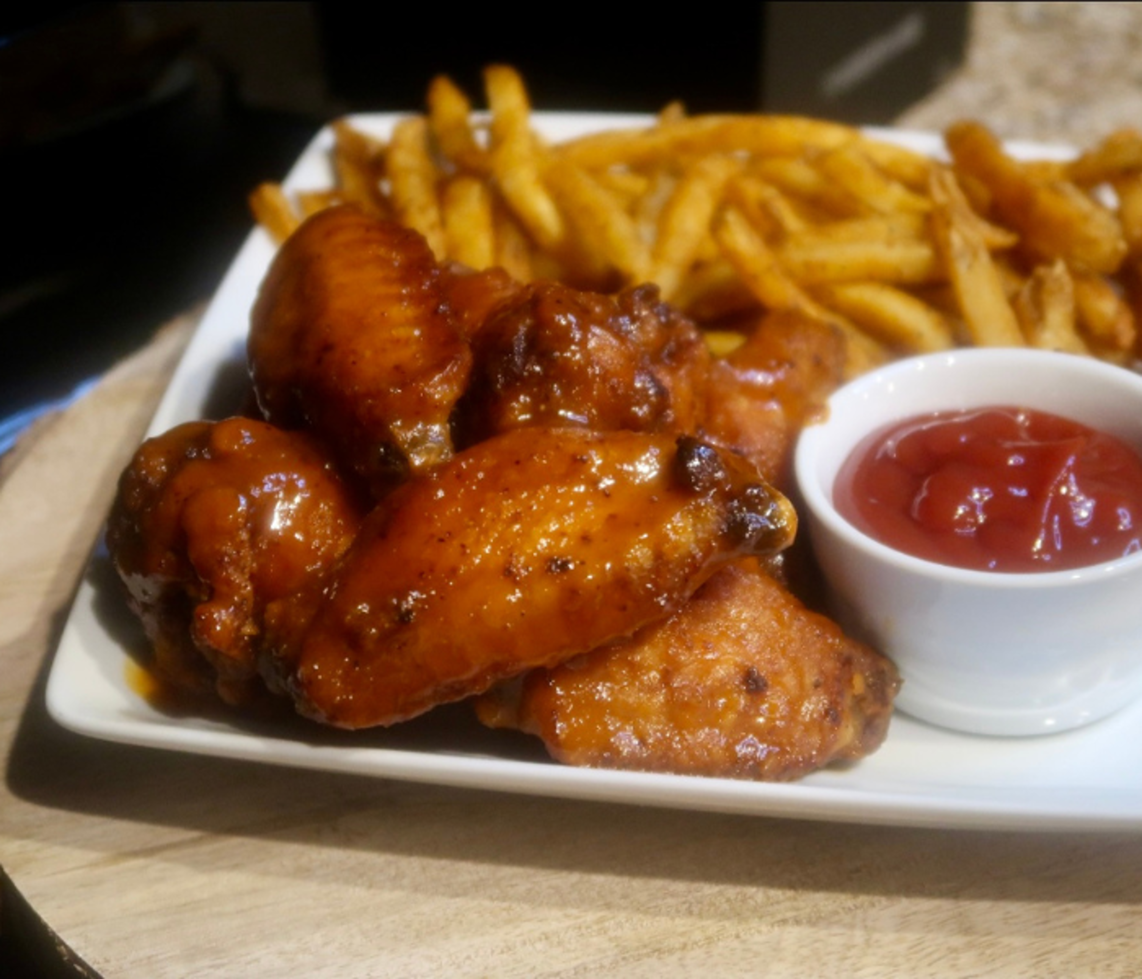 Classic Wings (10).