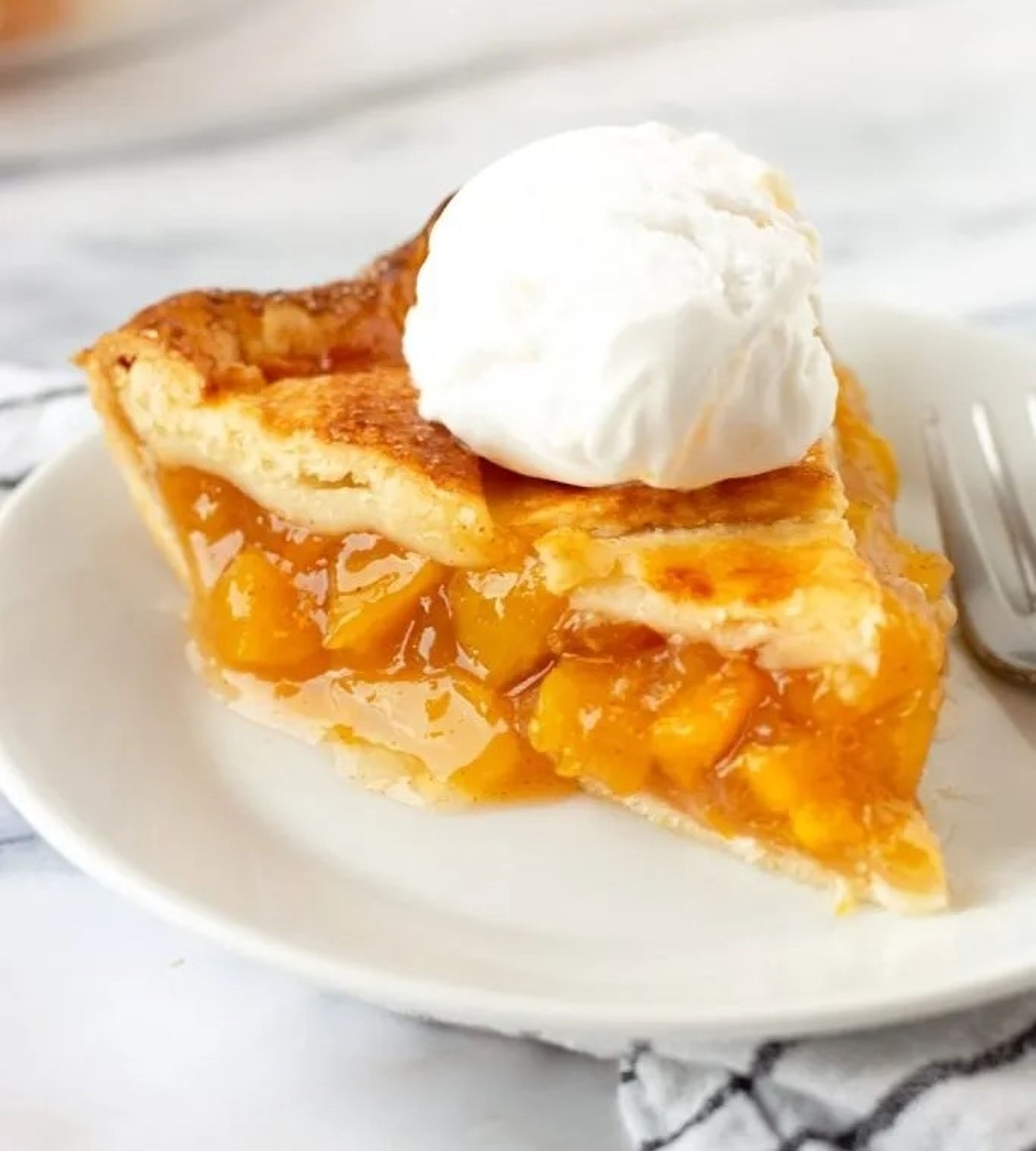 Peach pie - Slice.