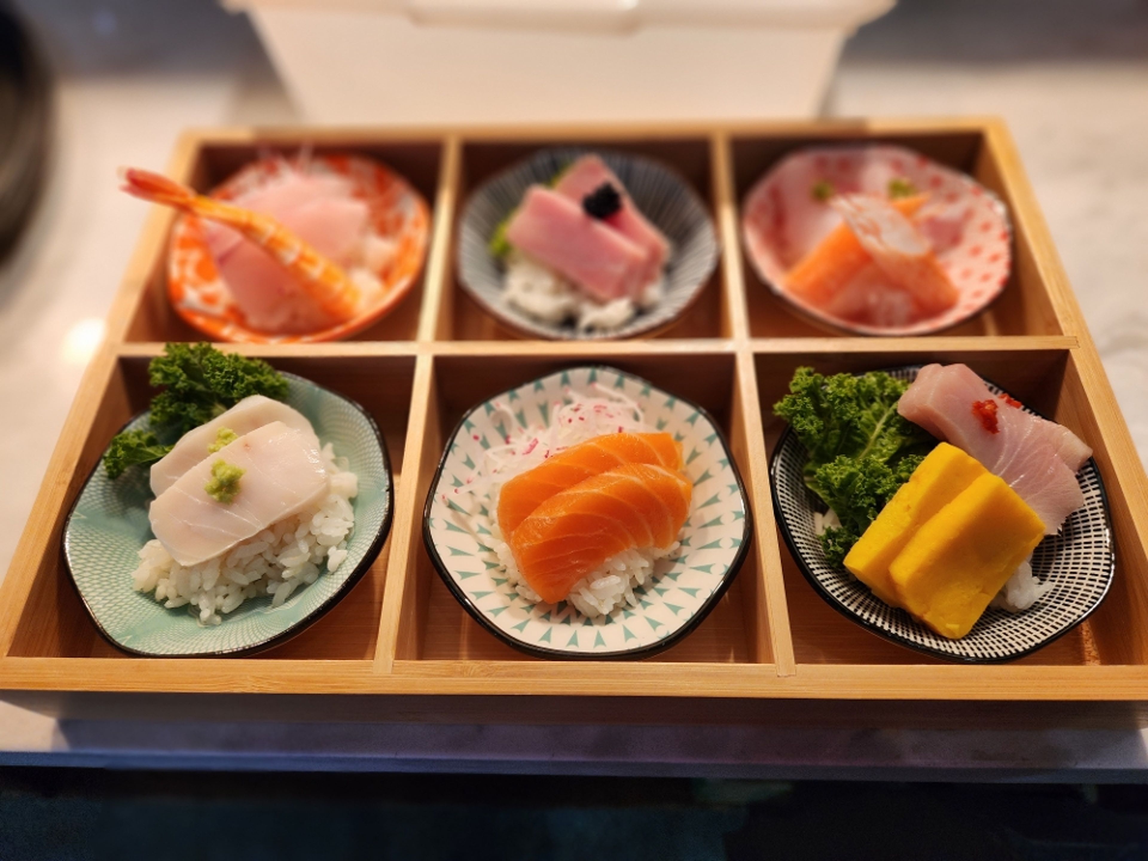 Chirashi Dinner🐟 w/ Salad*.