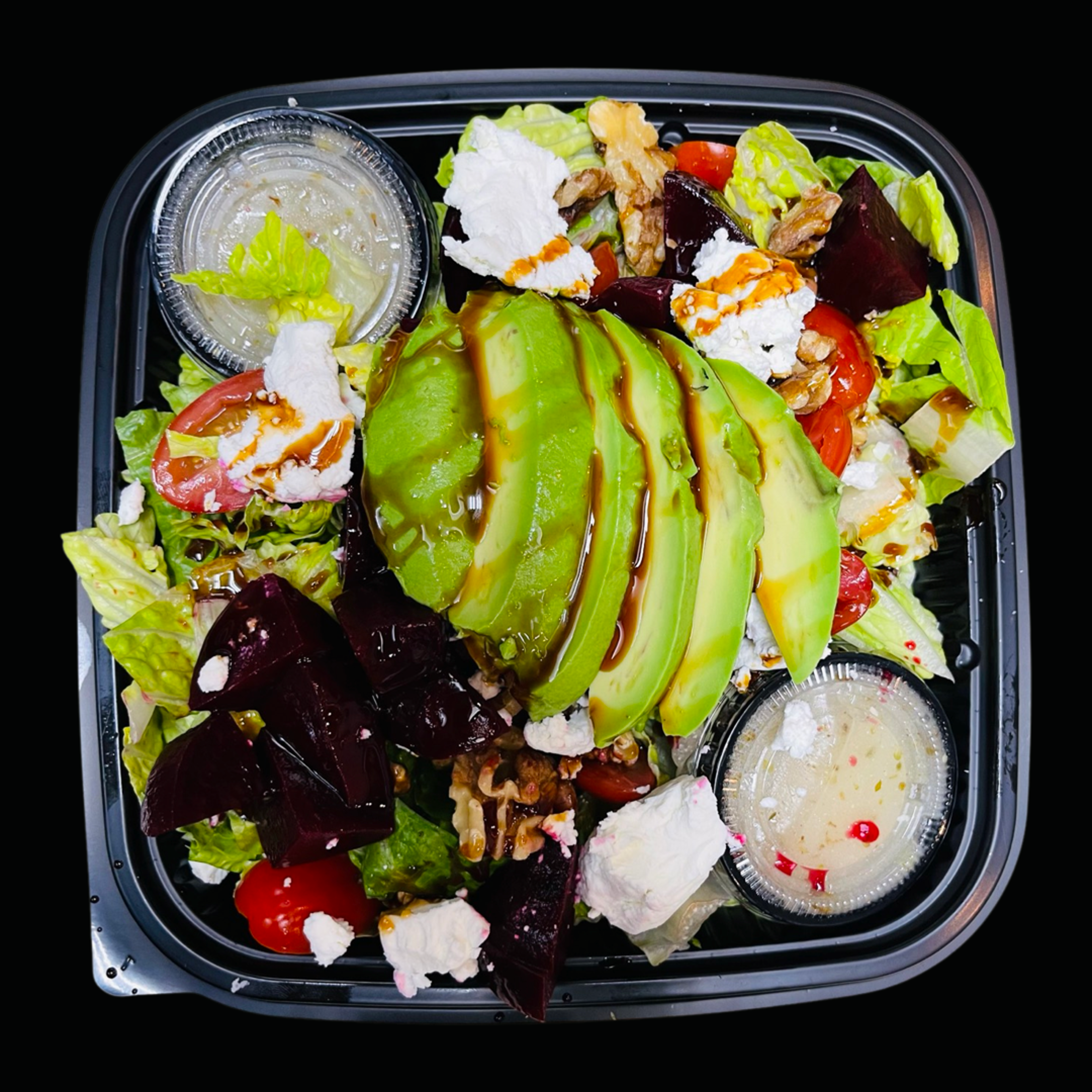 BEET & GOAT CHEESE SALAD.