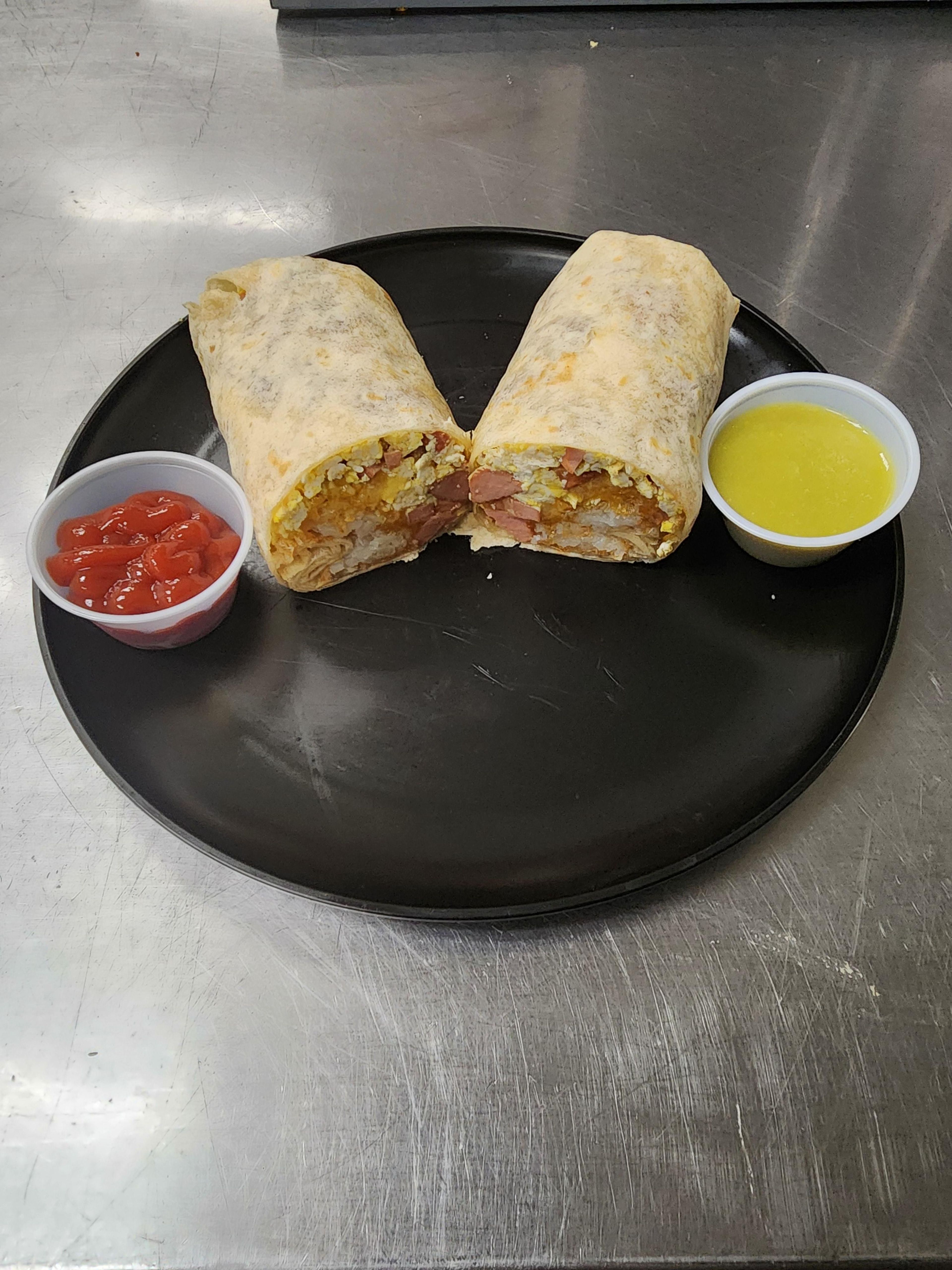 Egg, Cheese, Hot Dog Sausage/ Winne Con Huevo.