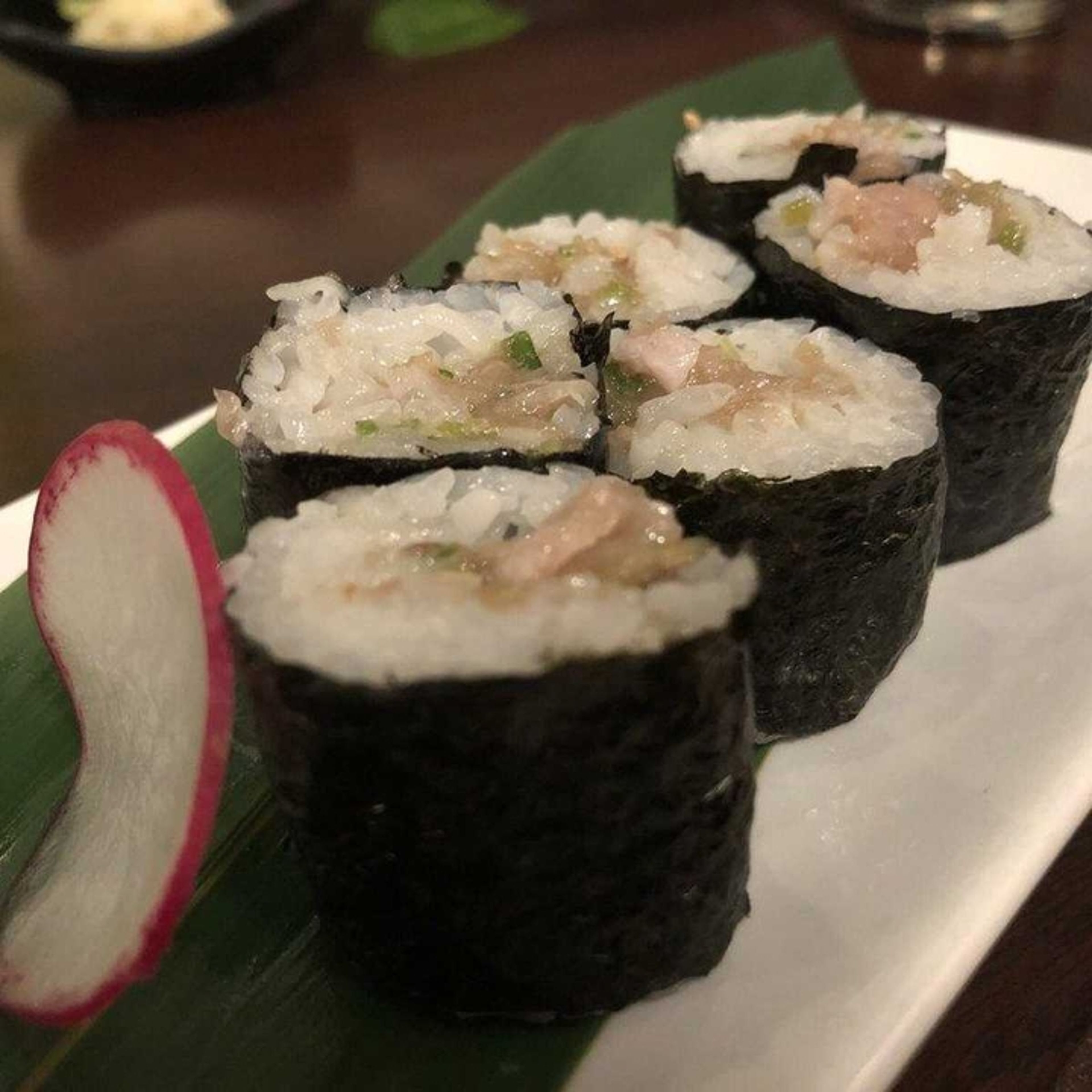 Toro roll (negitoro).