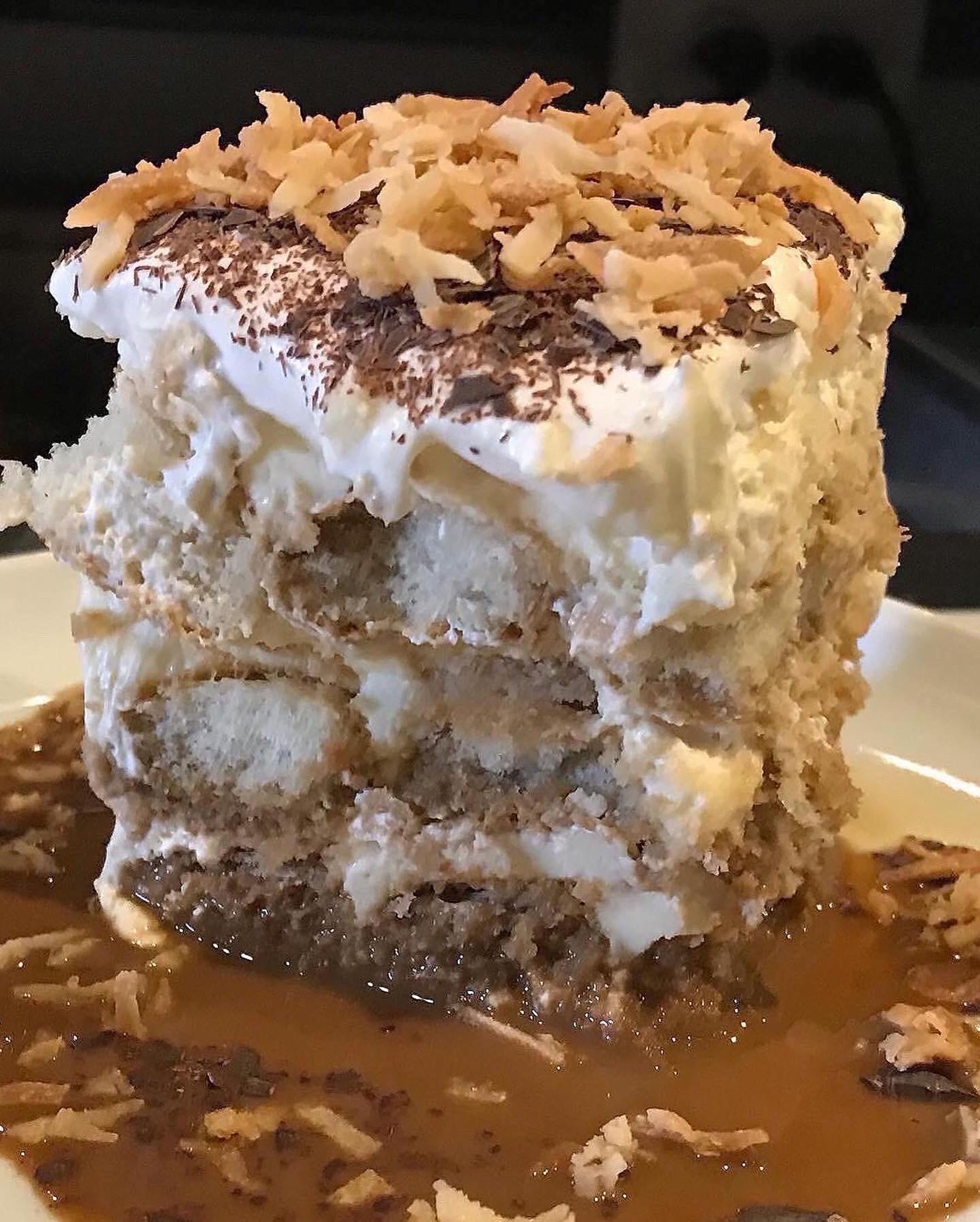 Coconut Tiramisu (Veg).