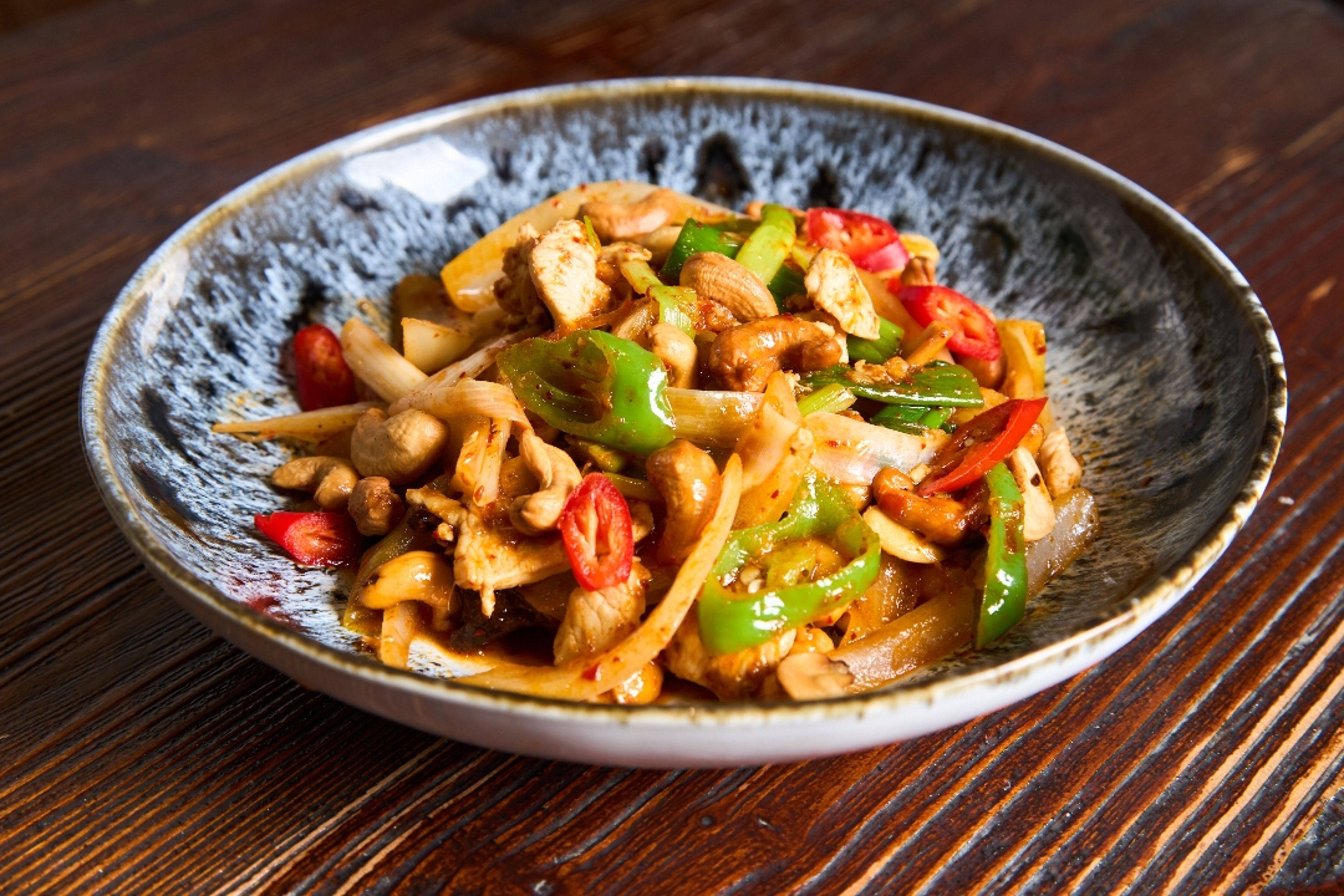 Pad Roasted Cashew Nut L.