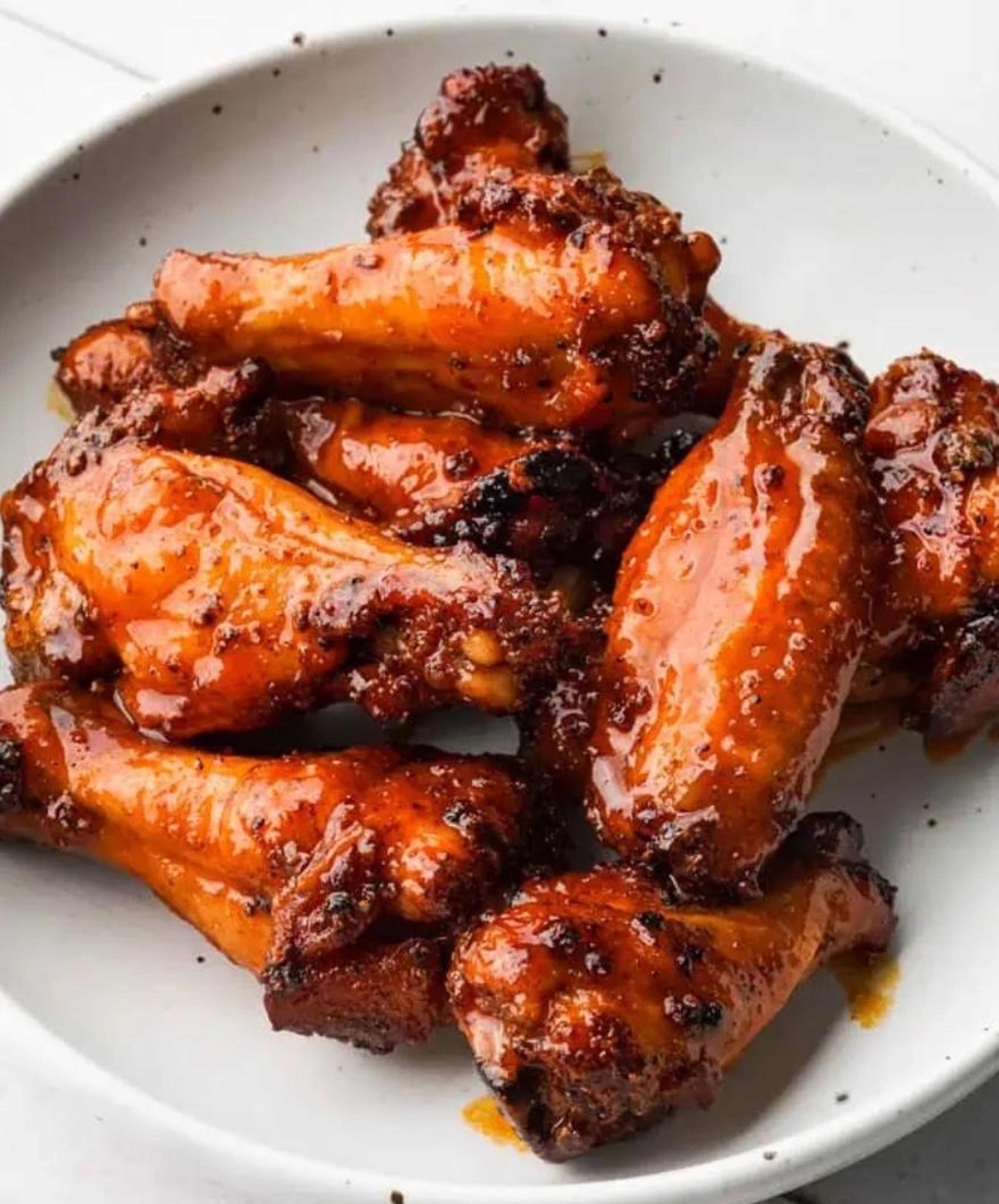 WINGS choose your flavor.