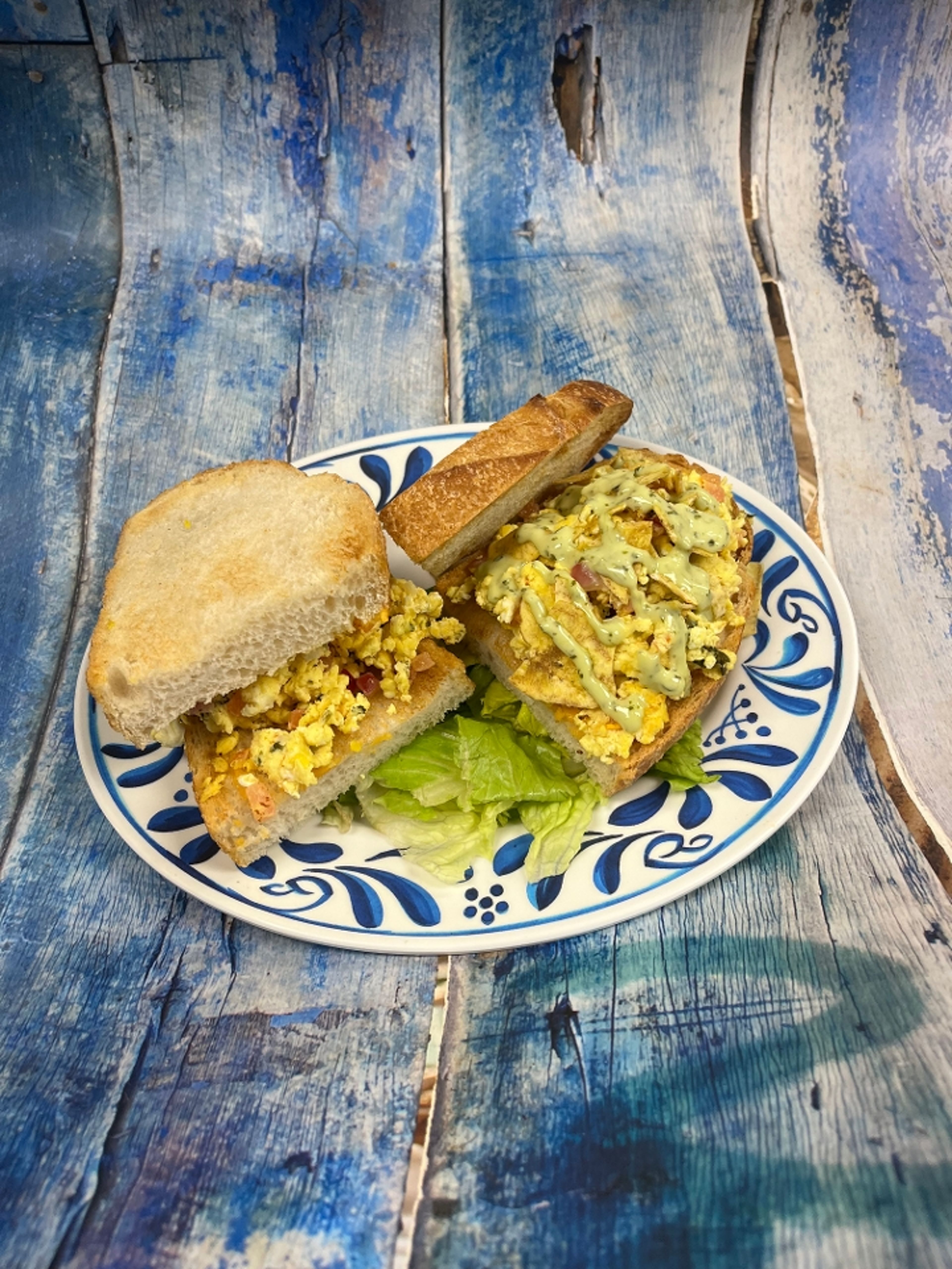 ISLAND BREAKFAST SANDWICH.