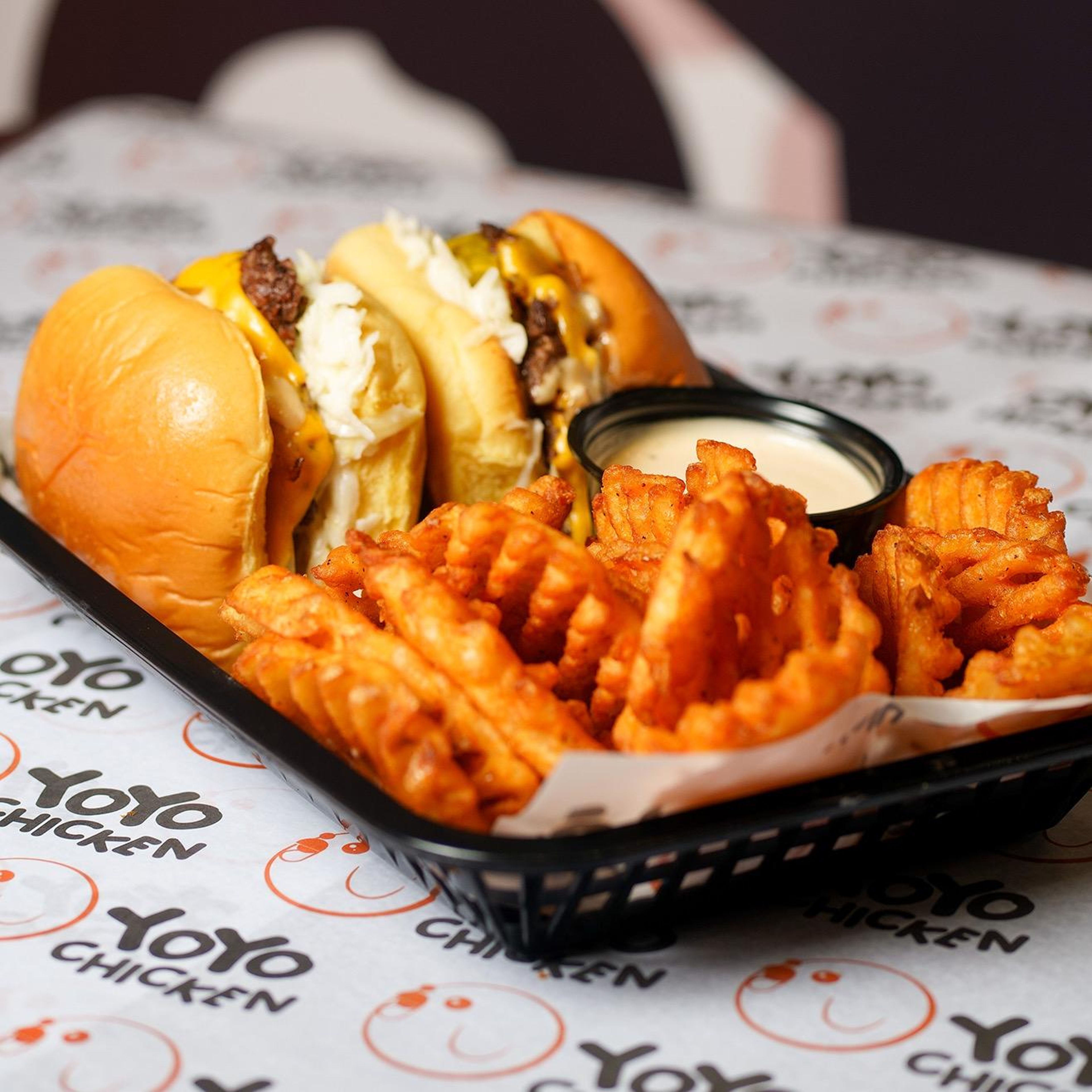 YoYo Burger Plate.