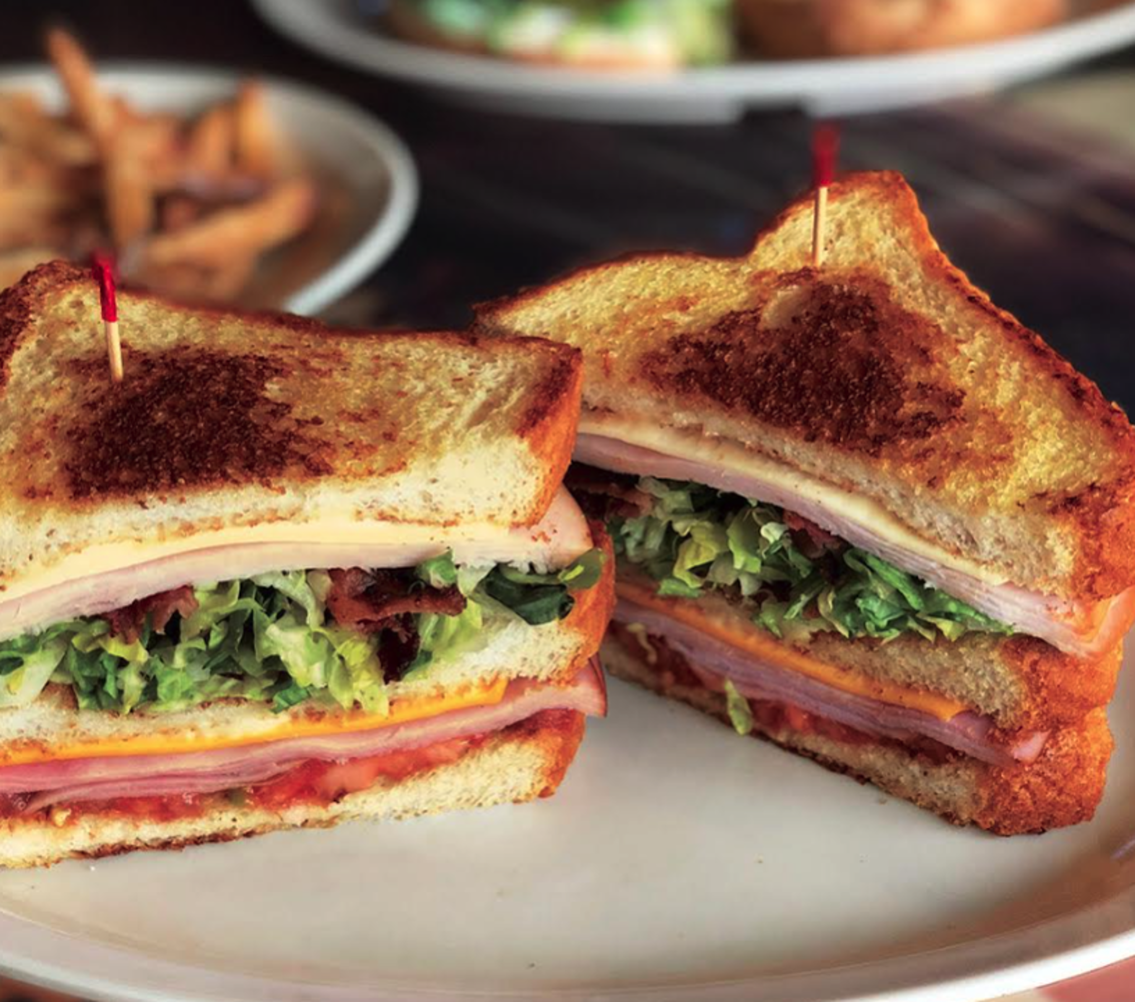 Delicious Chicken Sandwiches at Our Sports Bar