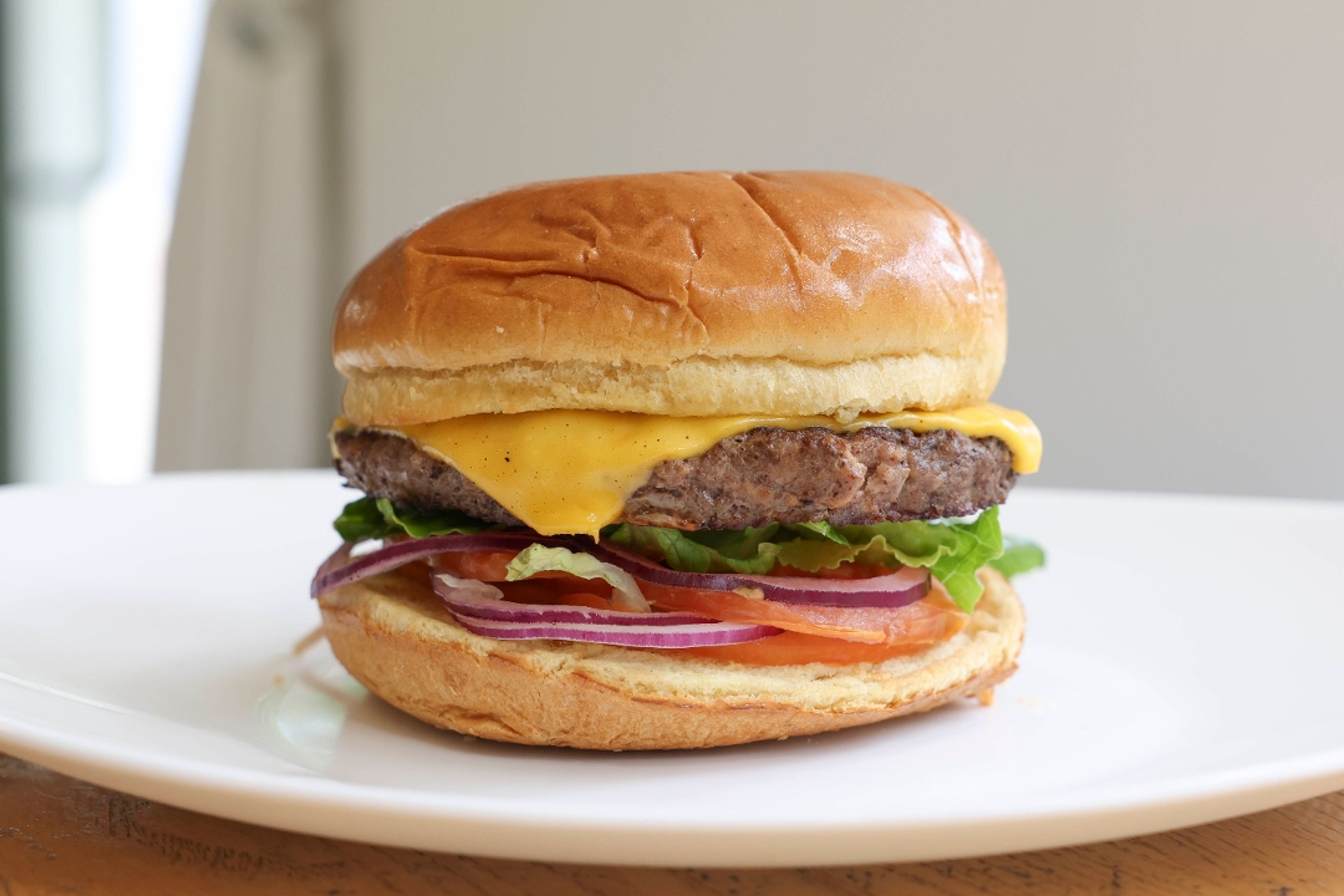 Cheeseburger.