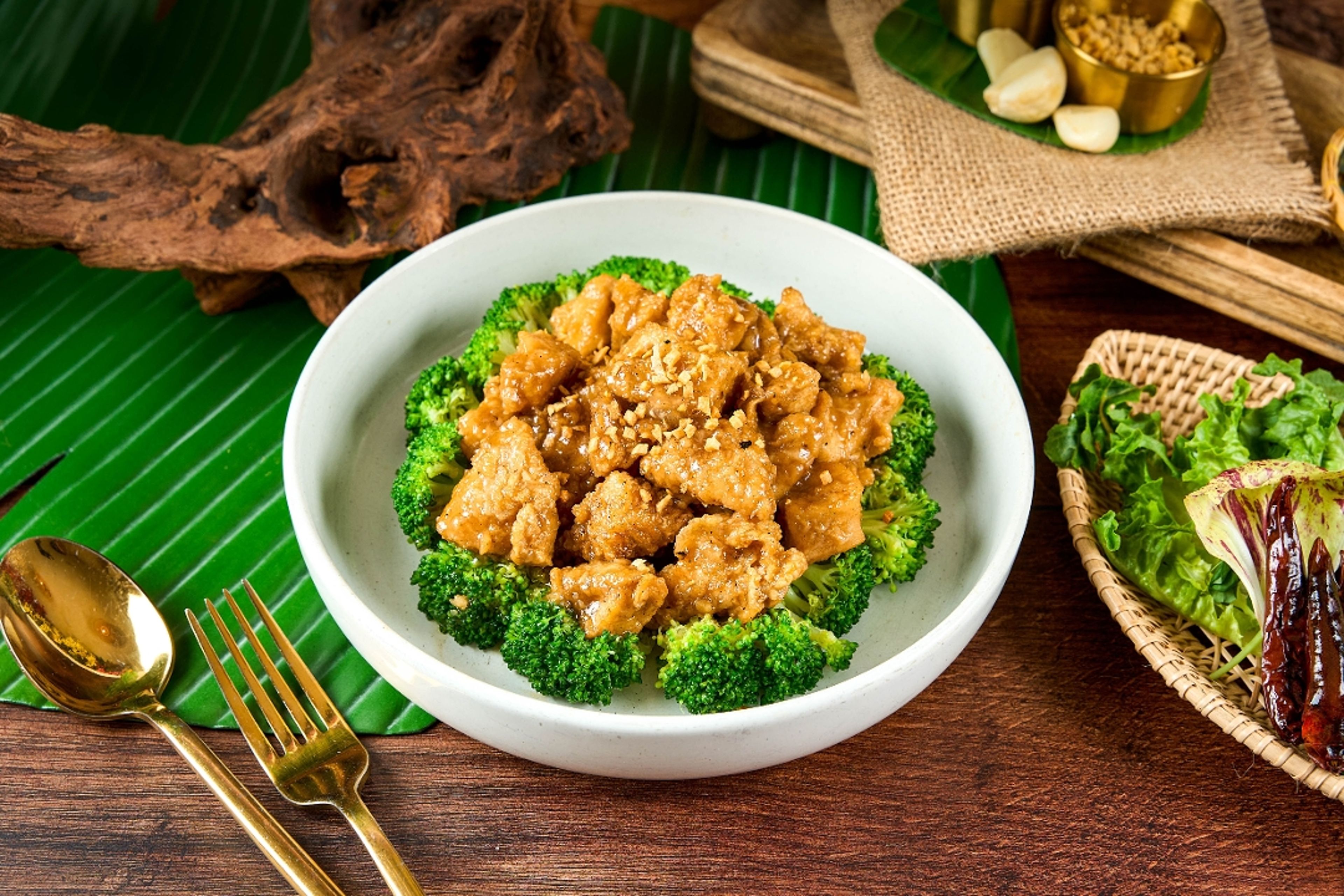 Crispy Garlic Chicken S 6 Serving.