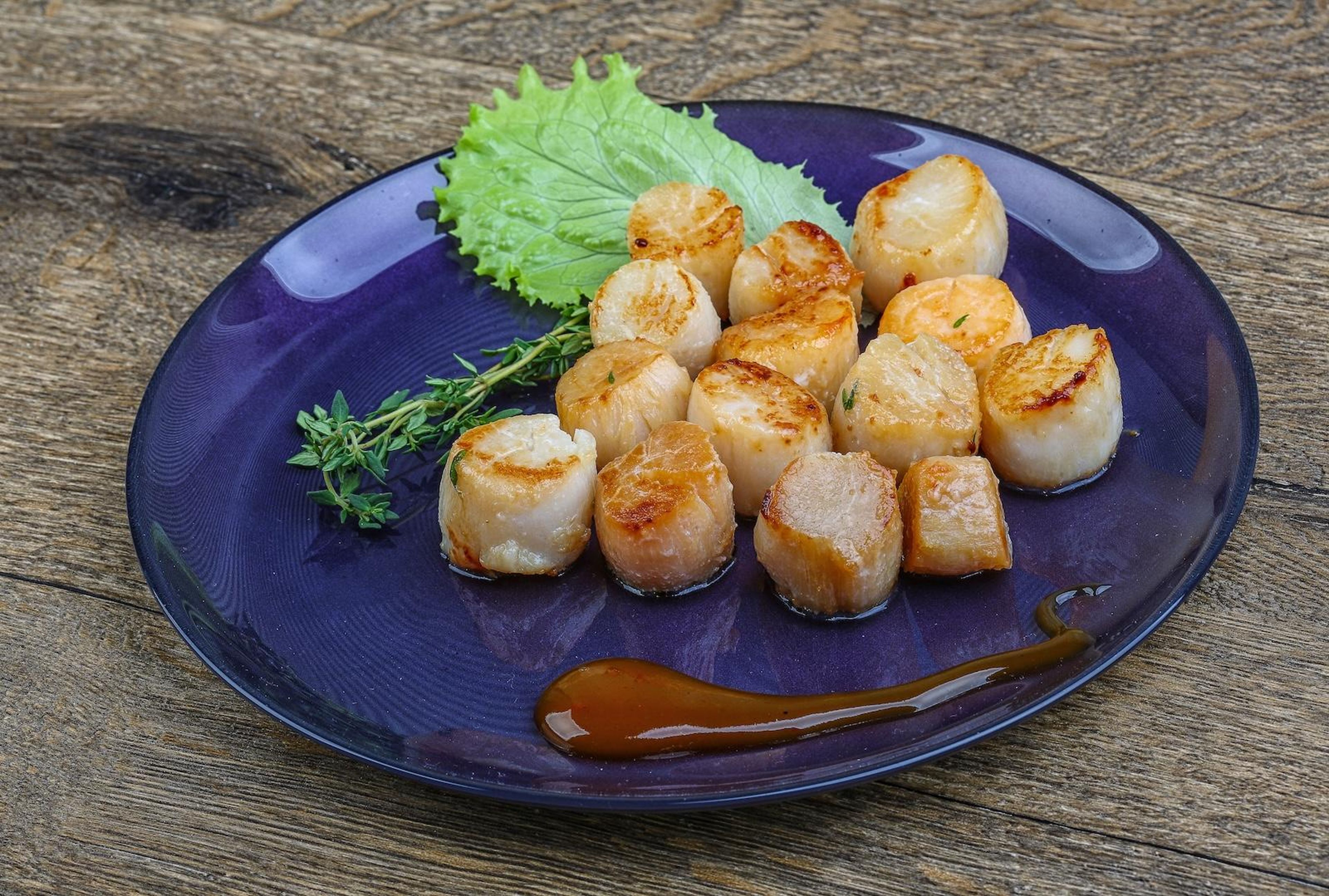 1 Pcs Scallop.