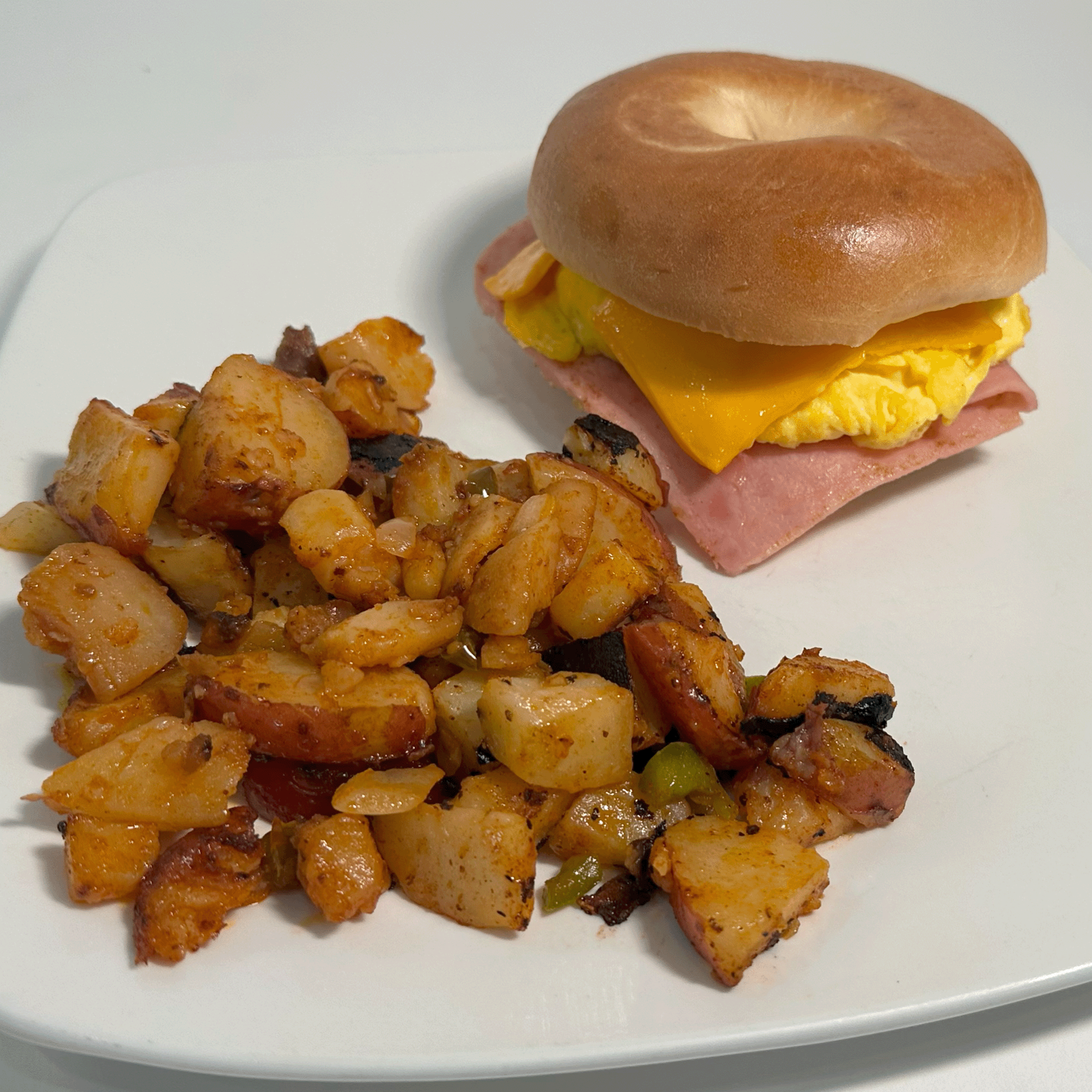 BREAKFAST EGG SANDWICH.