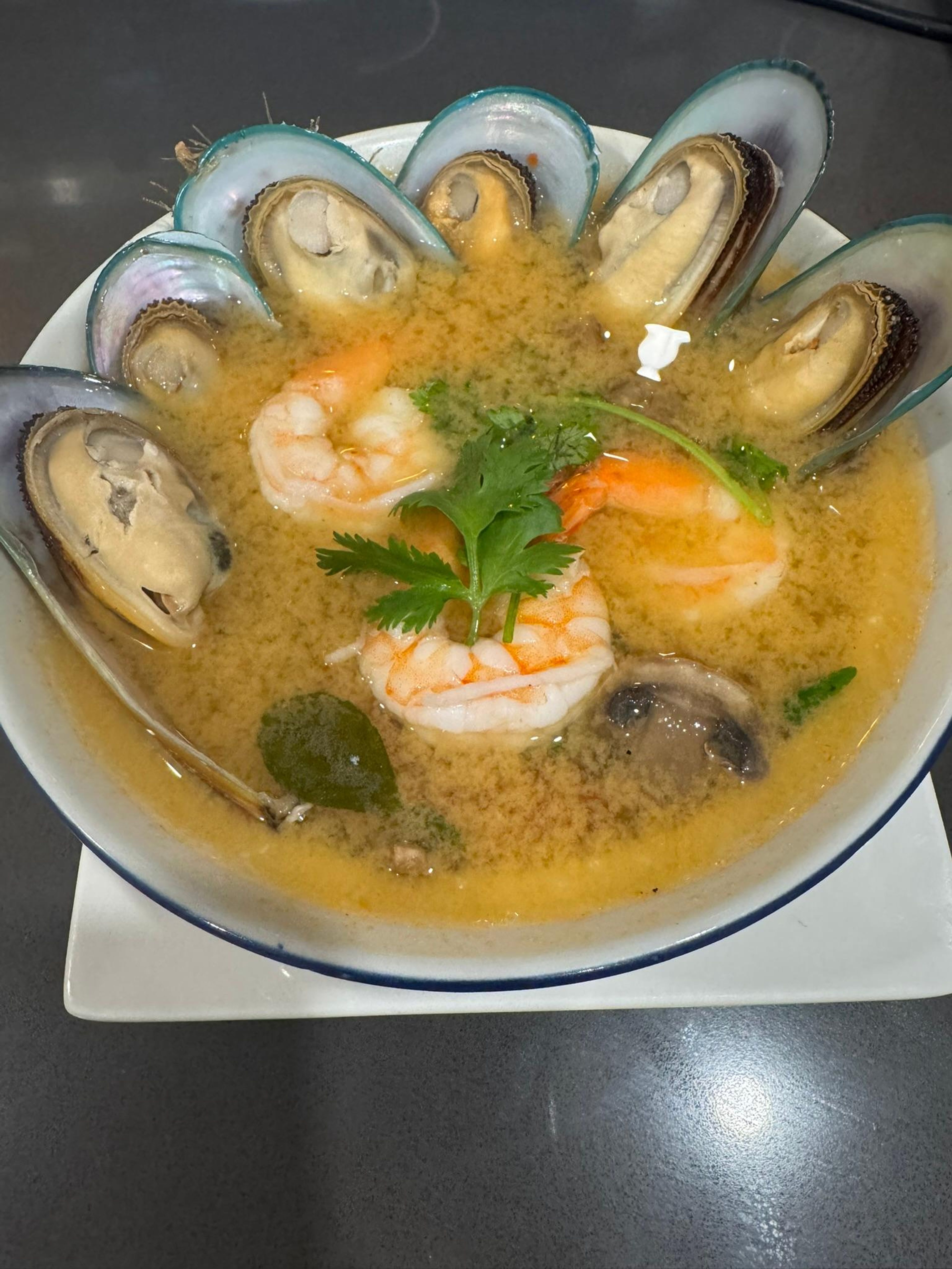 Small Spicy Seafood Soup.