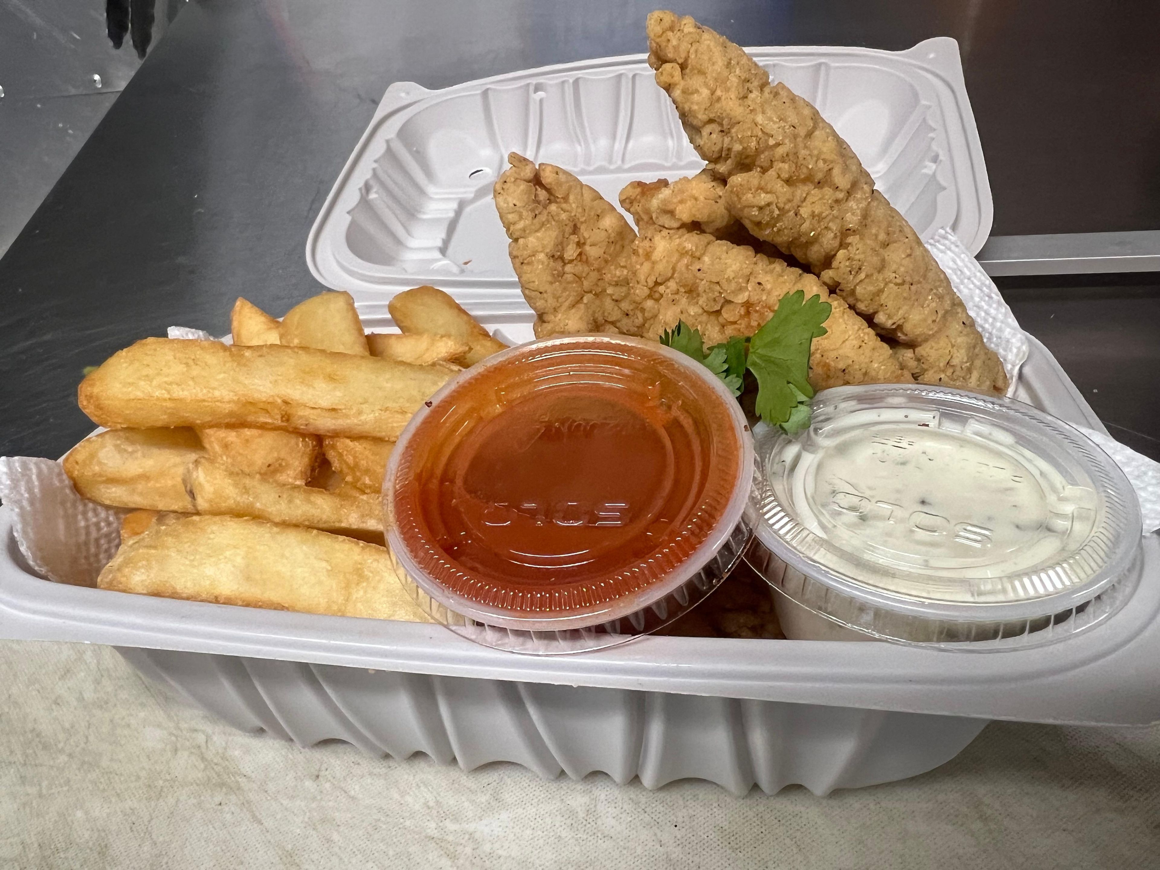 CRISPY FRIED CHICKEN TENDERS WITH FRIES (Deep Copy).
