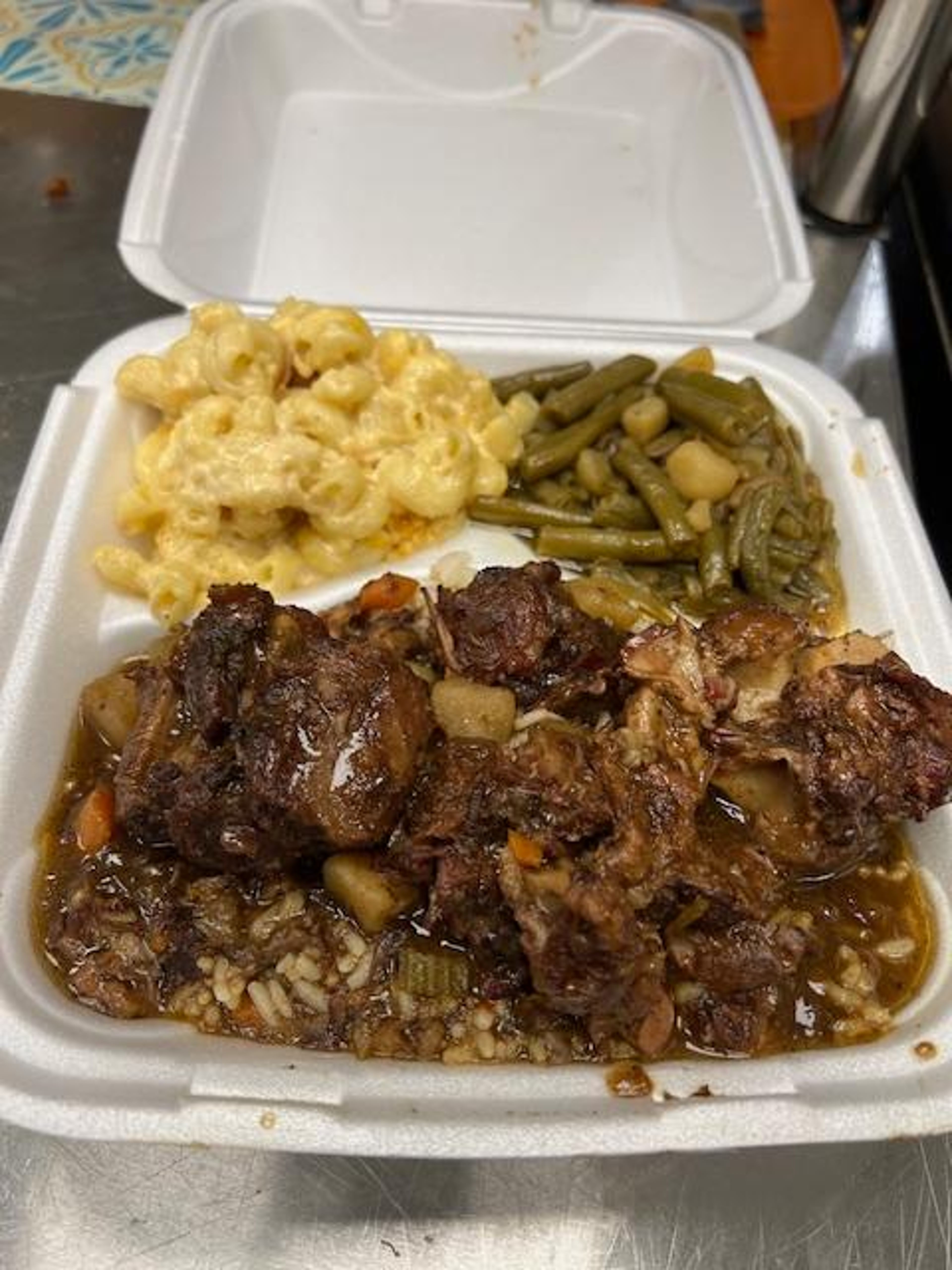 Oxtails with Rice.