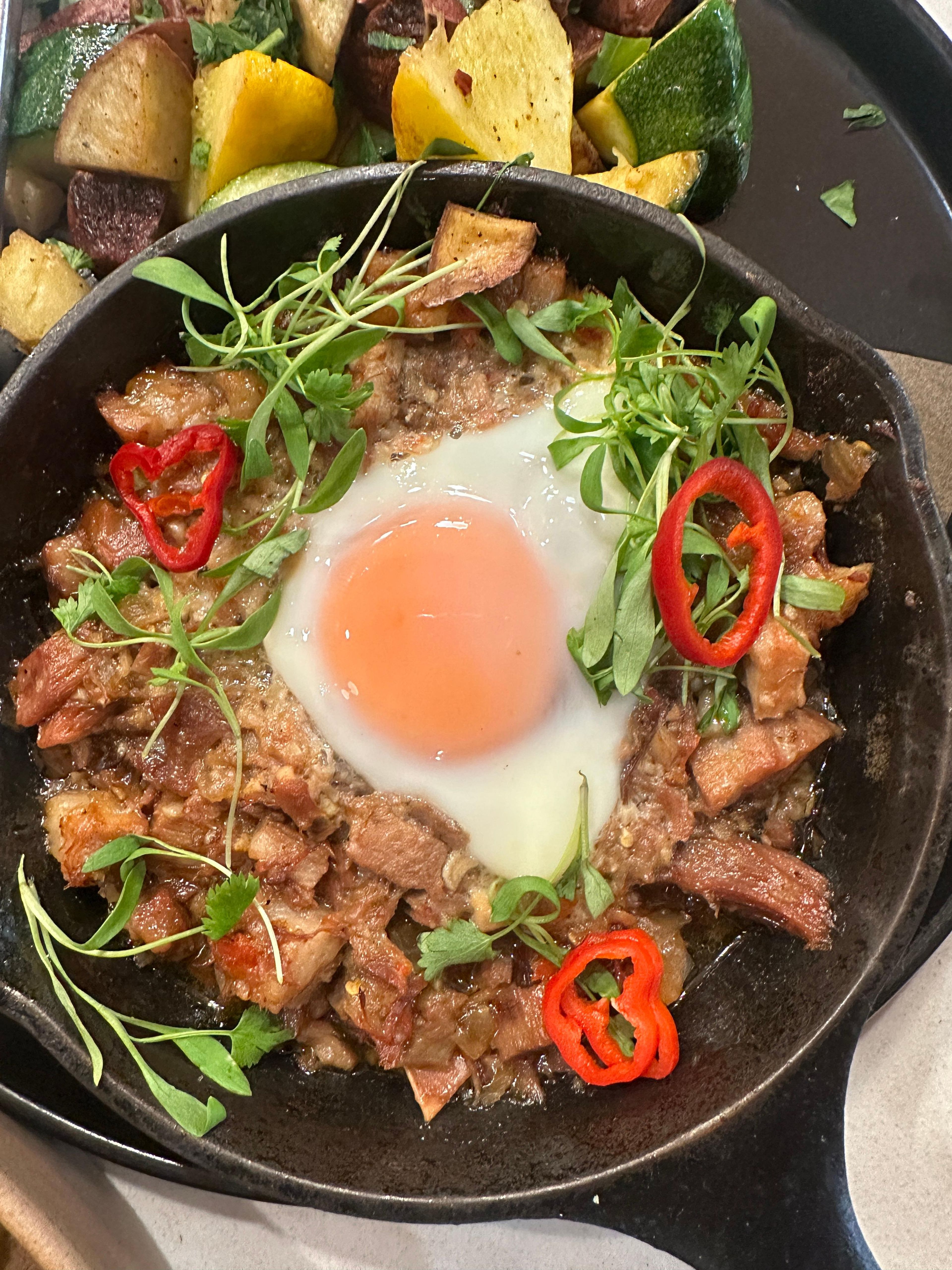 SIDE | Pork Sisig with Kamatis.