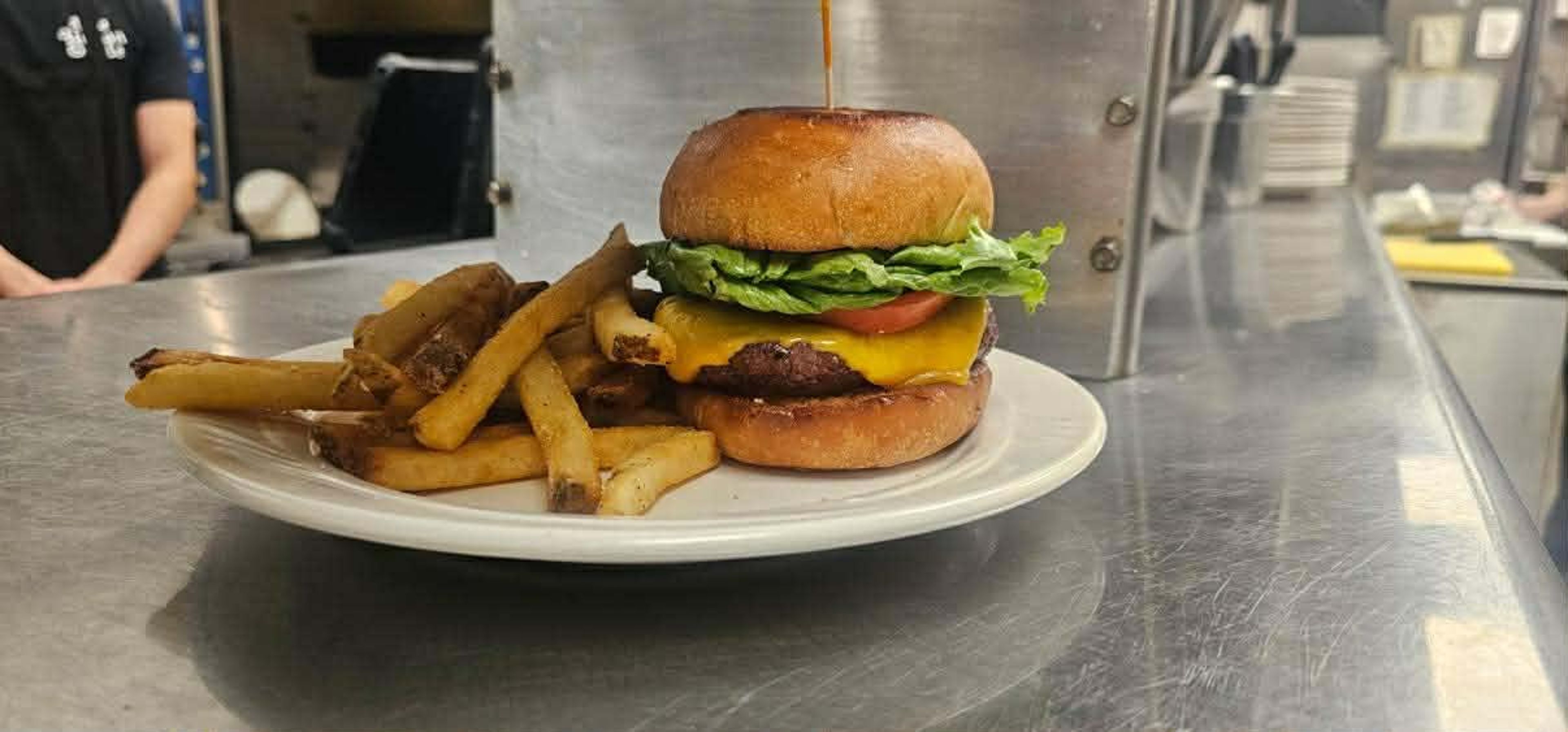 Classic Cheeseburger.