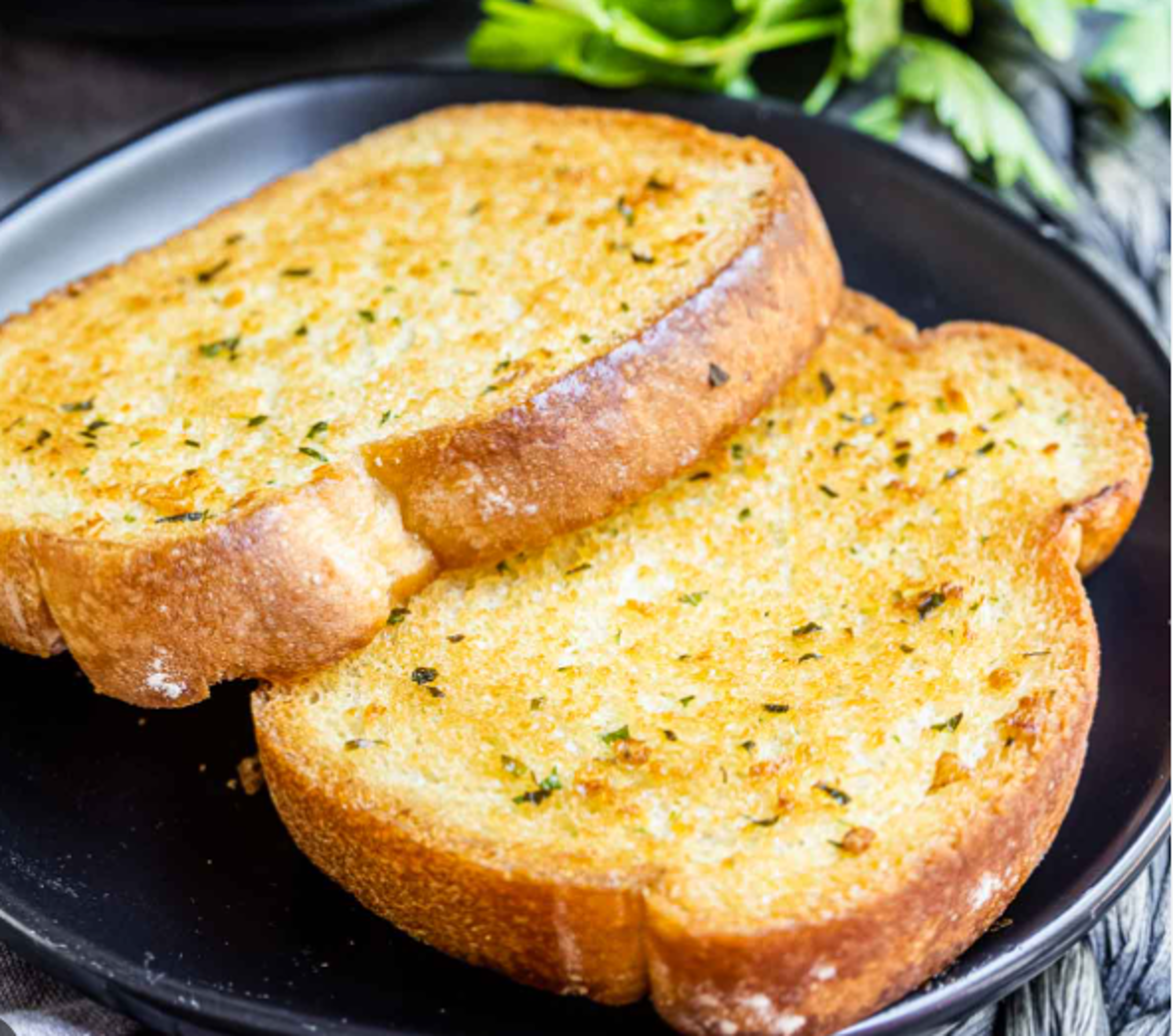 Buttered Toast (2 pieces).