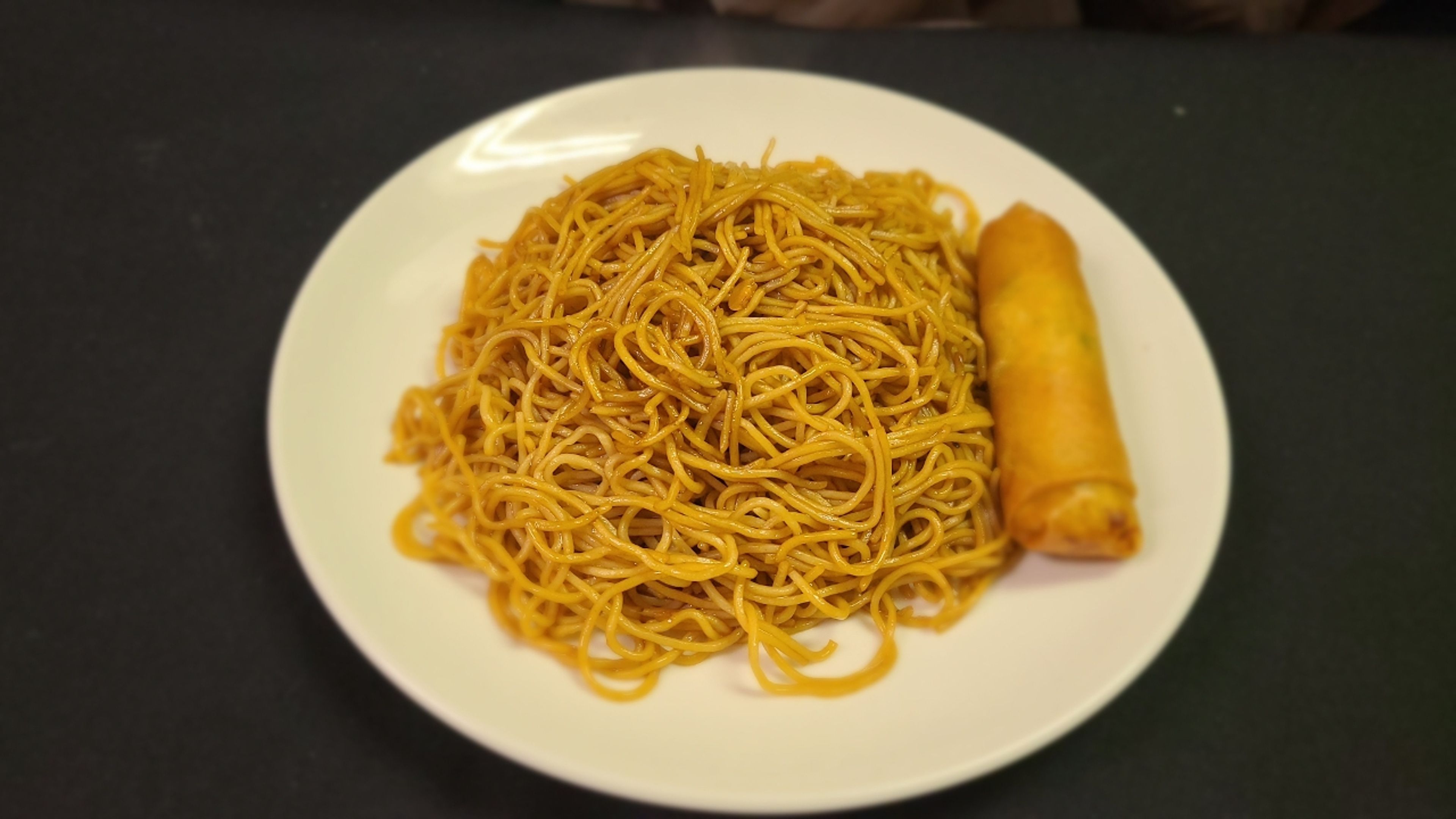 L-Plain Lo Mein.