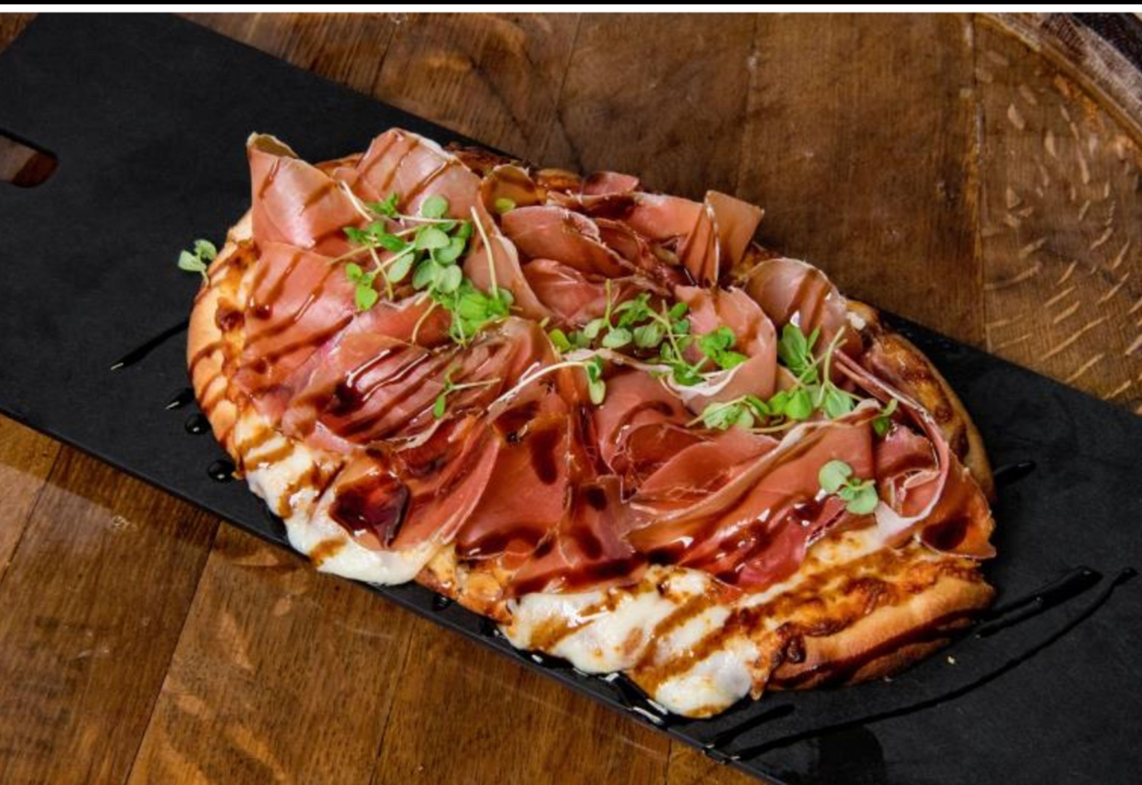 Serrano flatbread.